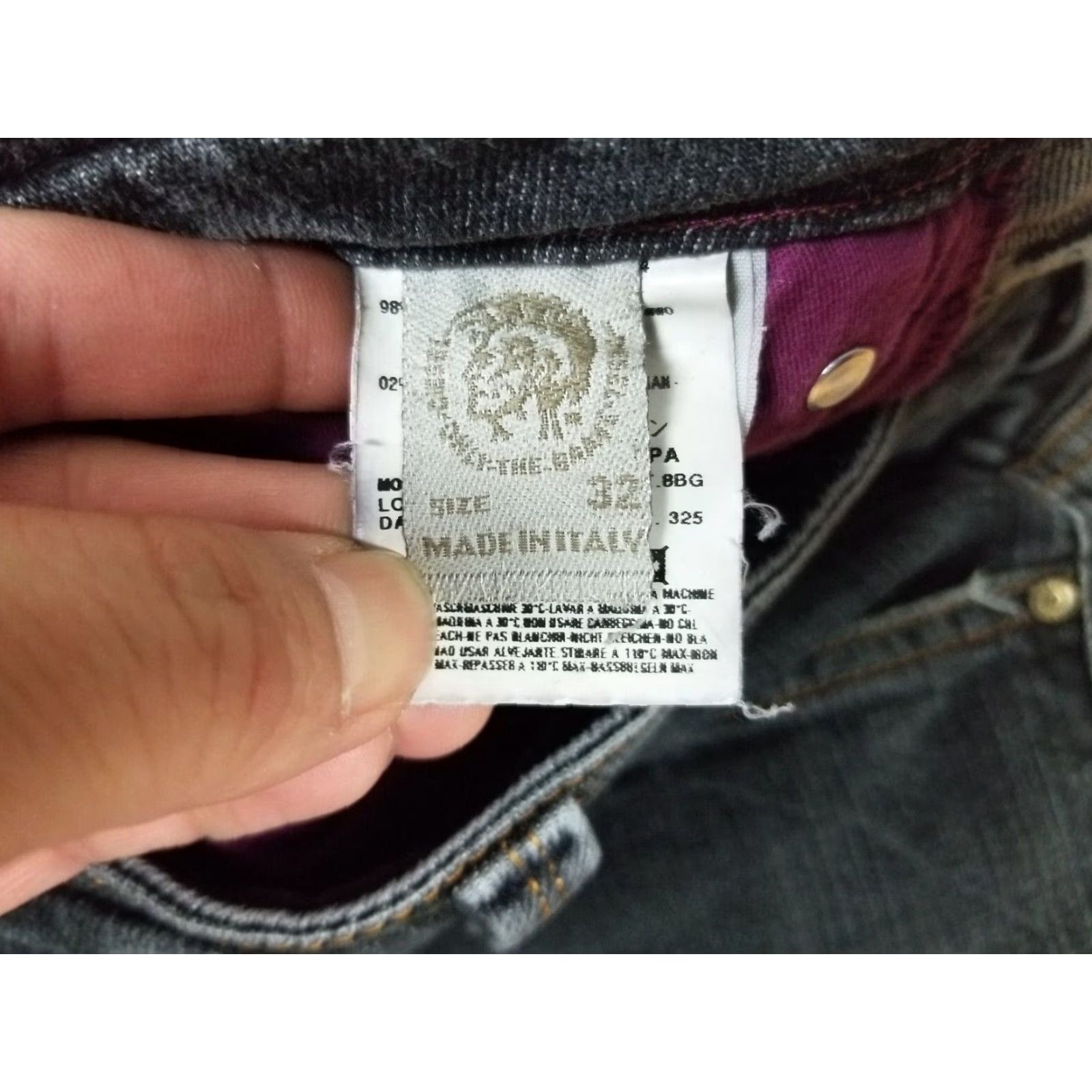Diesel DIESEL SLAMMER MEN'S ORIGINAL BLACK JEANS W32 L32 MADE IN ITALY Jeans Pants Mens Black Diesel Slammers 32x32 Italy Size US 32 / EU 48 - 7 Thumbnail