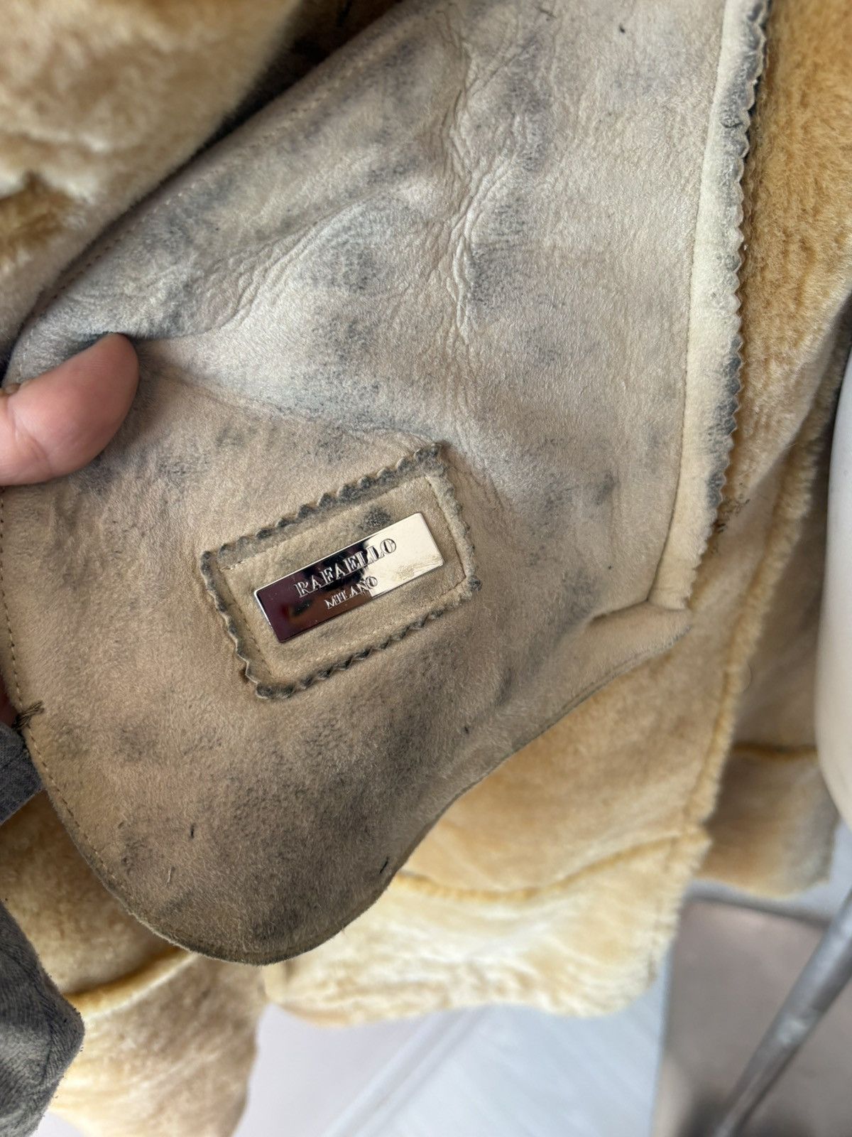 Vintage Rafaello Milano fur coat Size M / US 6-8 / IT 42-44 - 9 Thumbnail