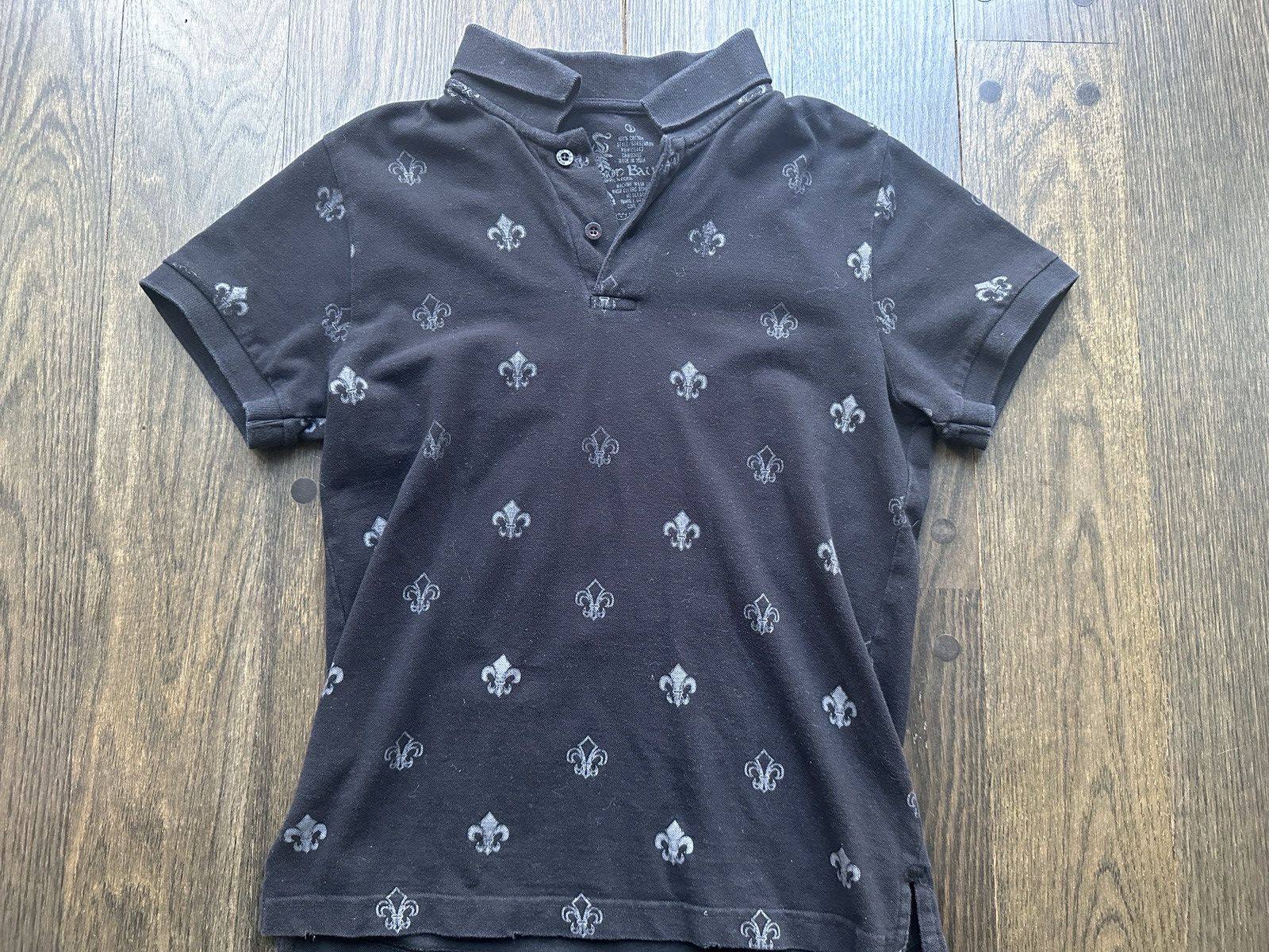 Vintage Vintage Fleur de Lis Tee Size US S / EU 44-46 / 1 - 1 Thumbnail