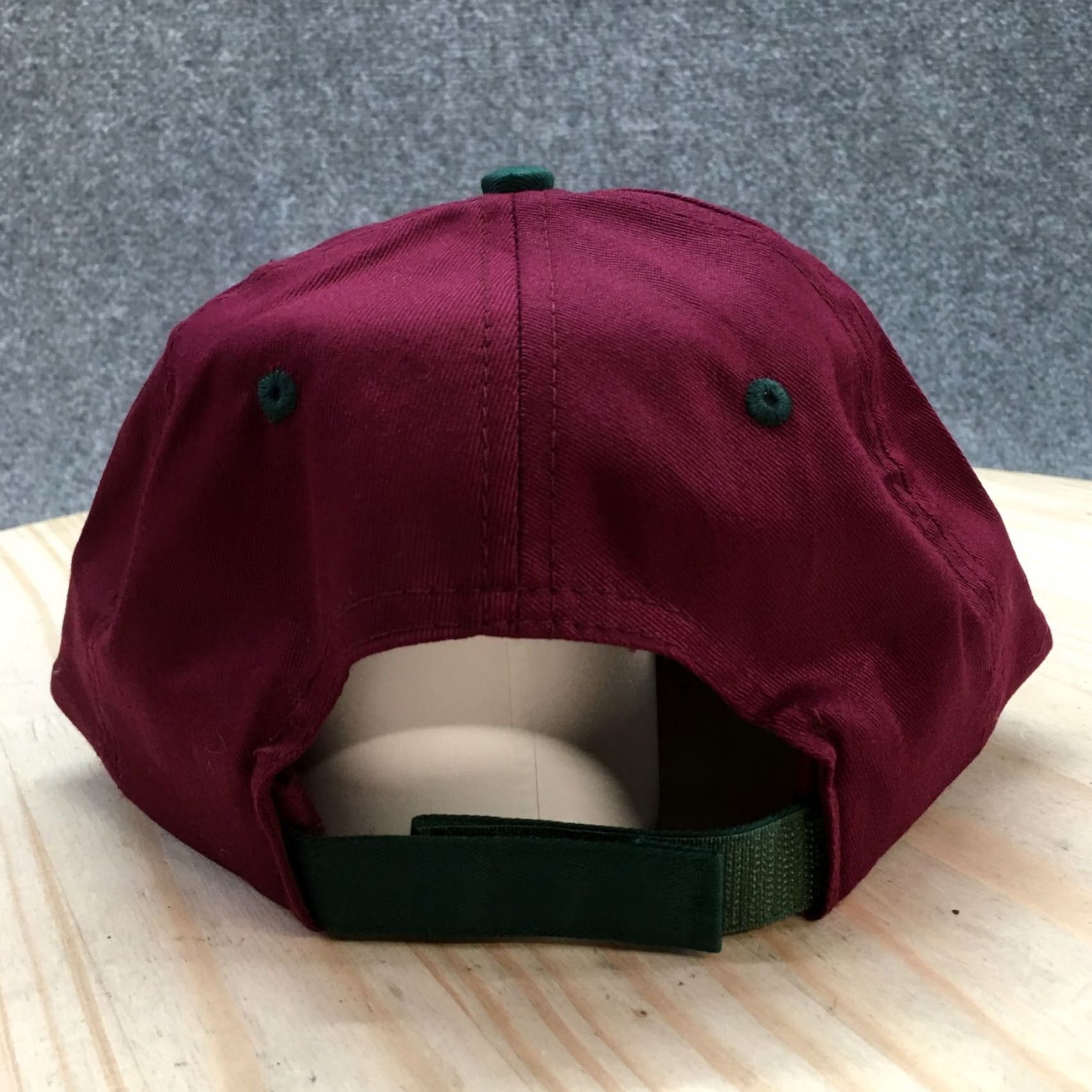 Logo 7 Mens Lano Baseball Cap Hat Maroon Green One Size Embroidered Logo Curved Brim Size ONE SIZE - 6 Thumbnail