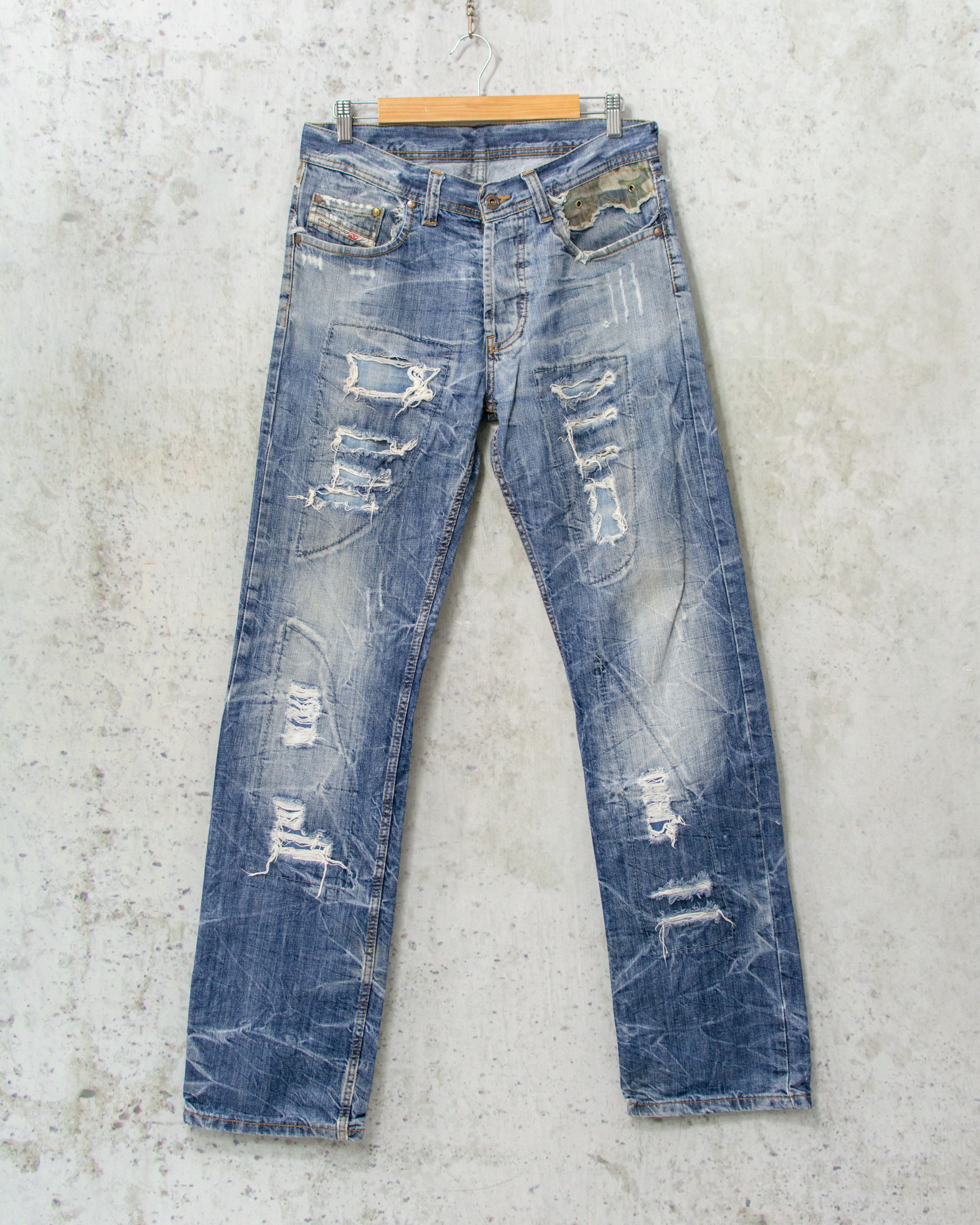 Diesel × Vintage Diesel Ripped Jeans Camo Inserts – W32 Straight Leg Y2K Size US 32 / EU 48 - 1 Thumbnail