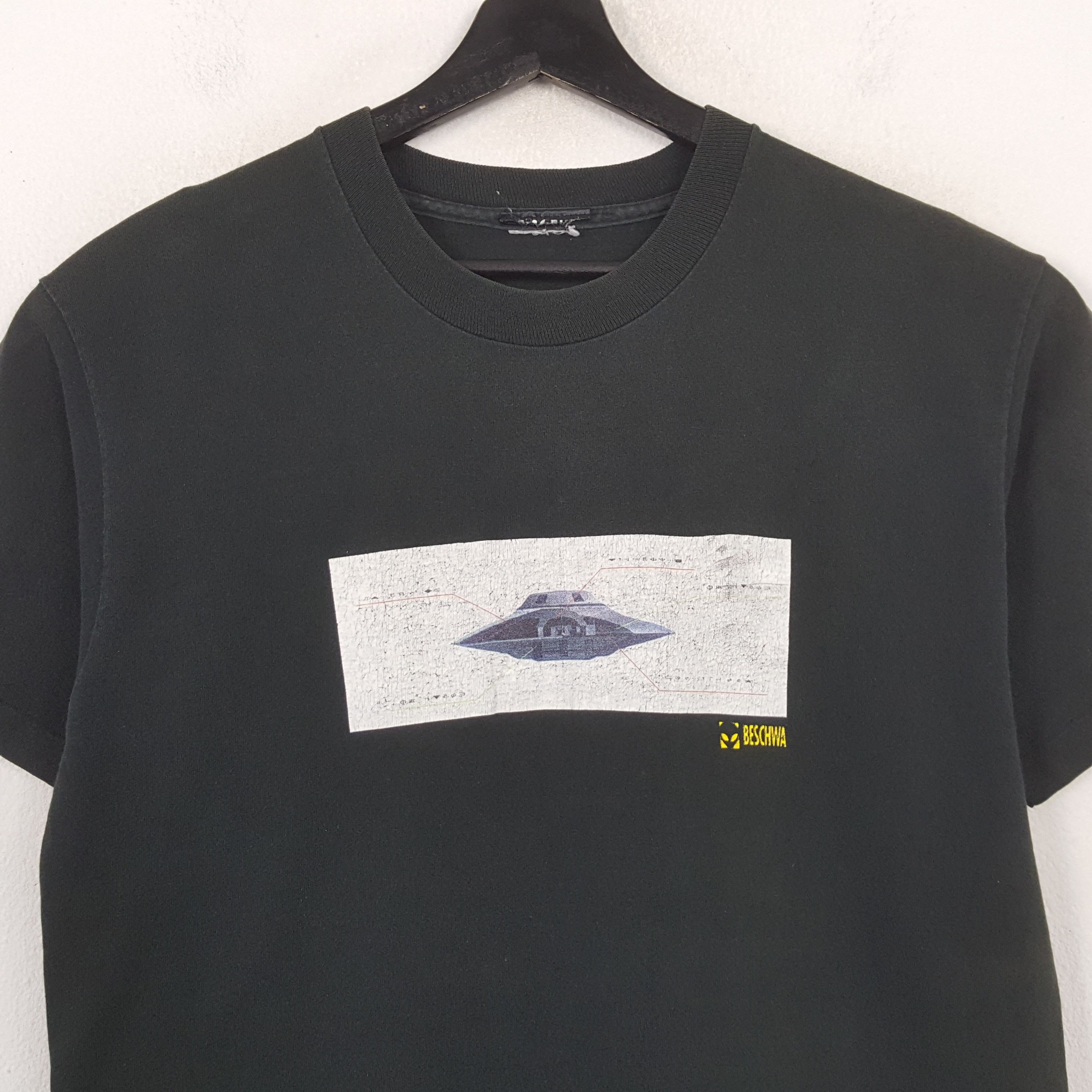 Vintage Beschwa Streetwear Style Vintage Tshirt RR13 Size US M / EU 48-50 / 2 - 2 Thumbnail