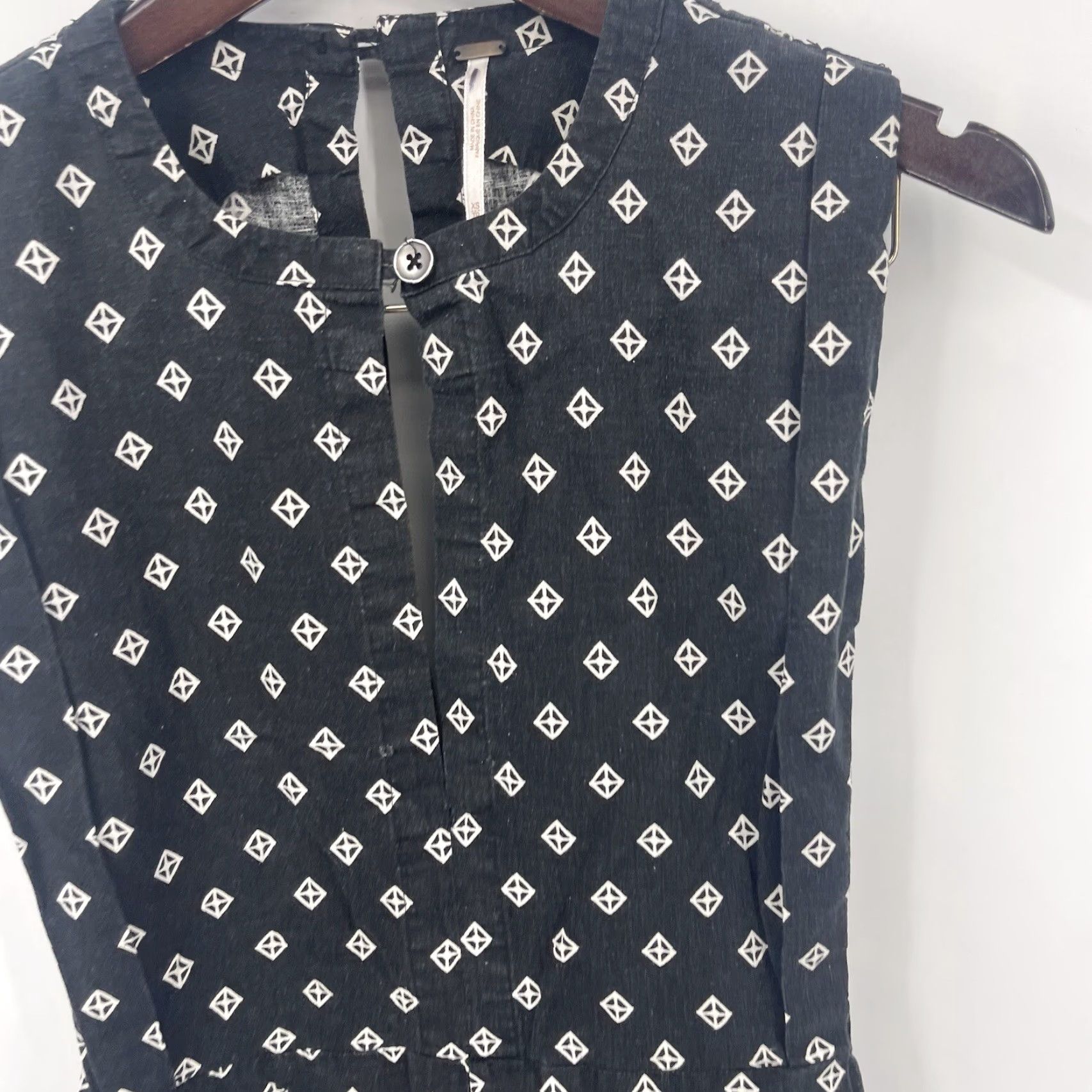 Free People Free People Geometric Print Romper Women XS Black Sleeveless Linen Blend Casual Party Size 26" / US 2 / IT 38 - 5 Thumbnail