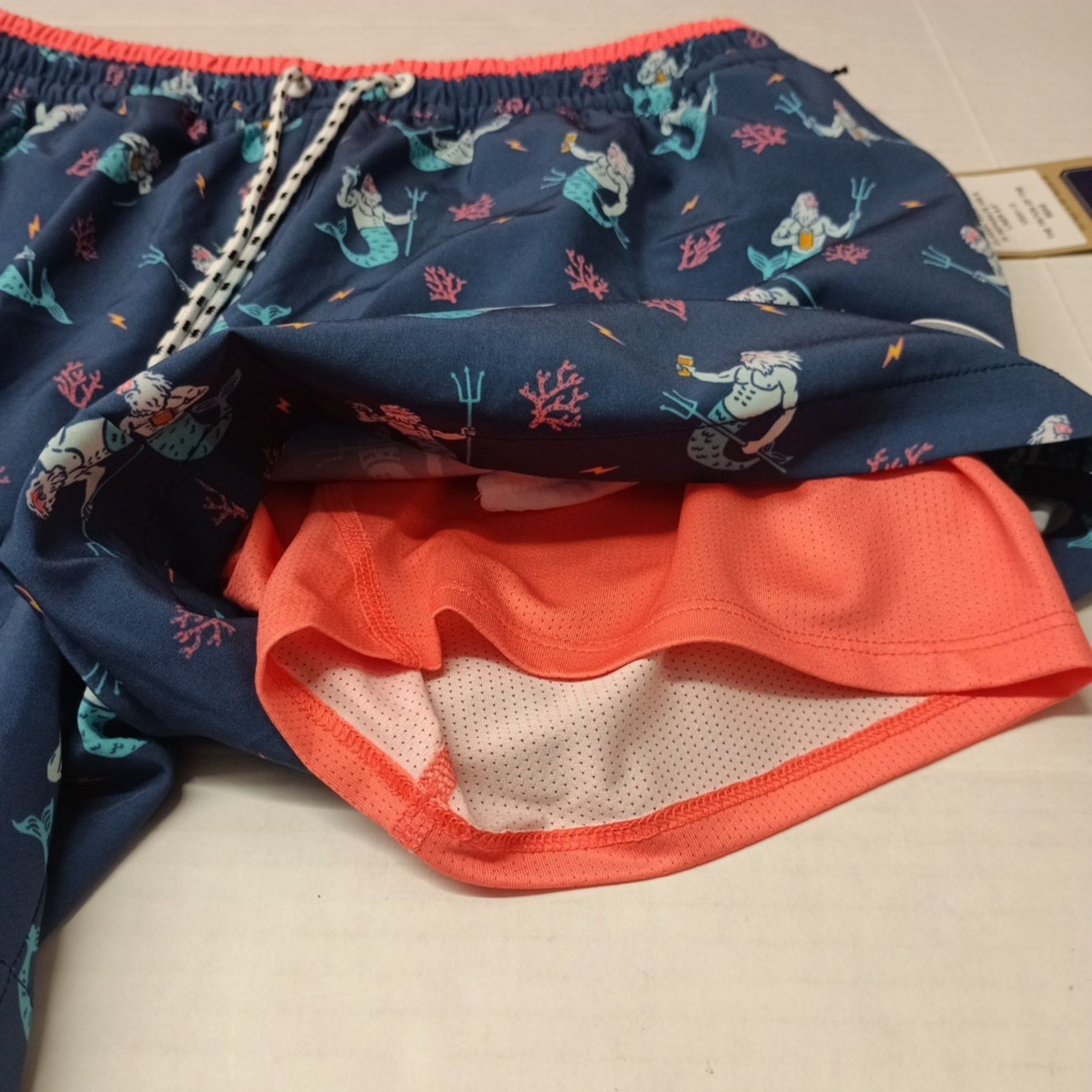 Chubbies Chubbies Men's The Triton The Sea Swim Trunks Size M 5.5 Ins Size US 28 / EU 44 - 5 Thumbnail