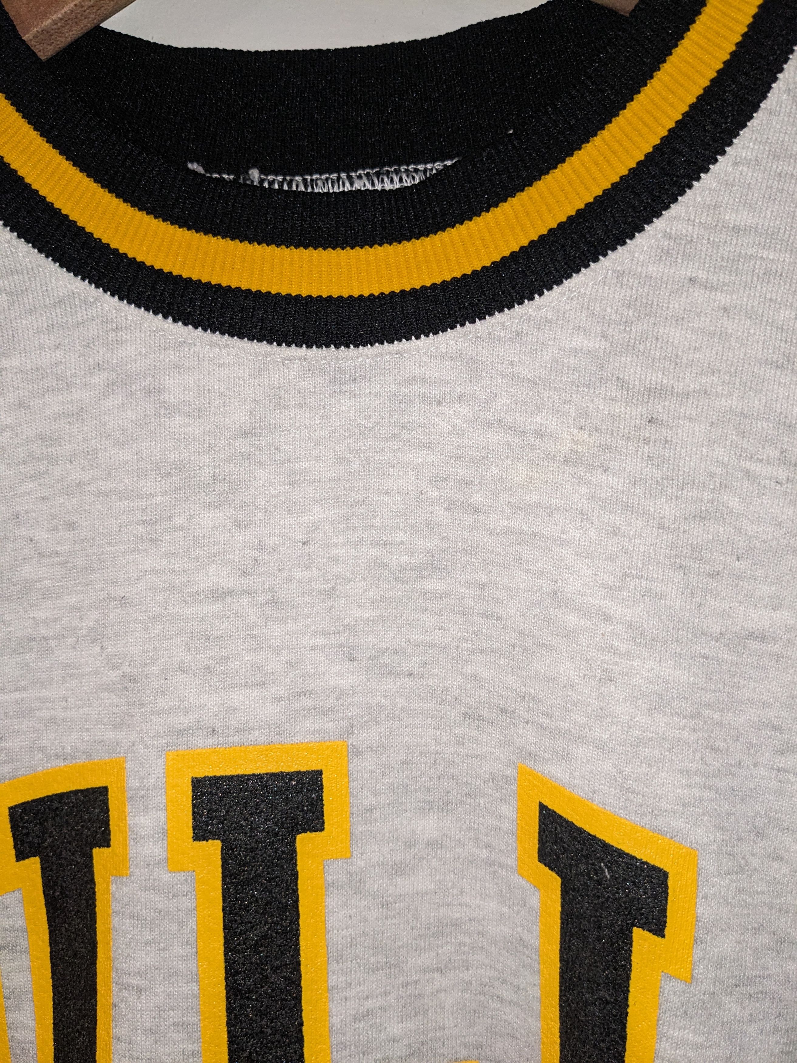 Russell Athletic × Vintage Vintage 90s Glen Mills Bulls Concordville Sweatshirt Size US XXL / EU 58 / 5 - 8 Thumbnail