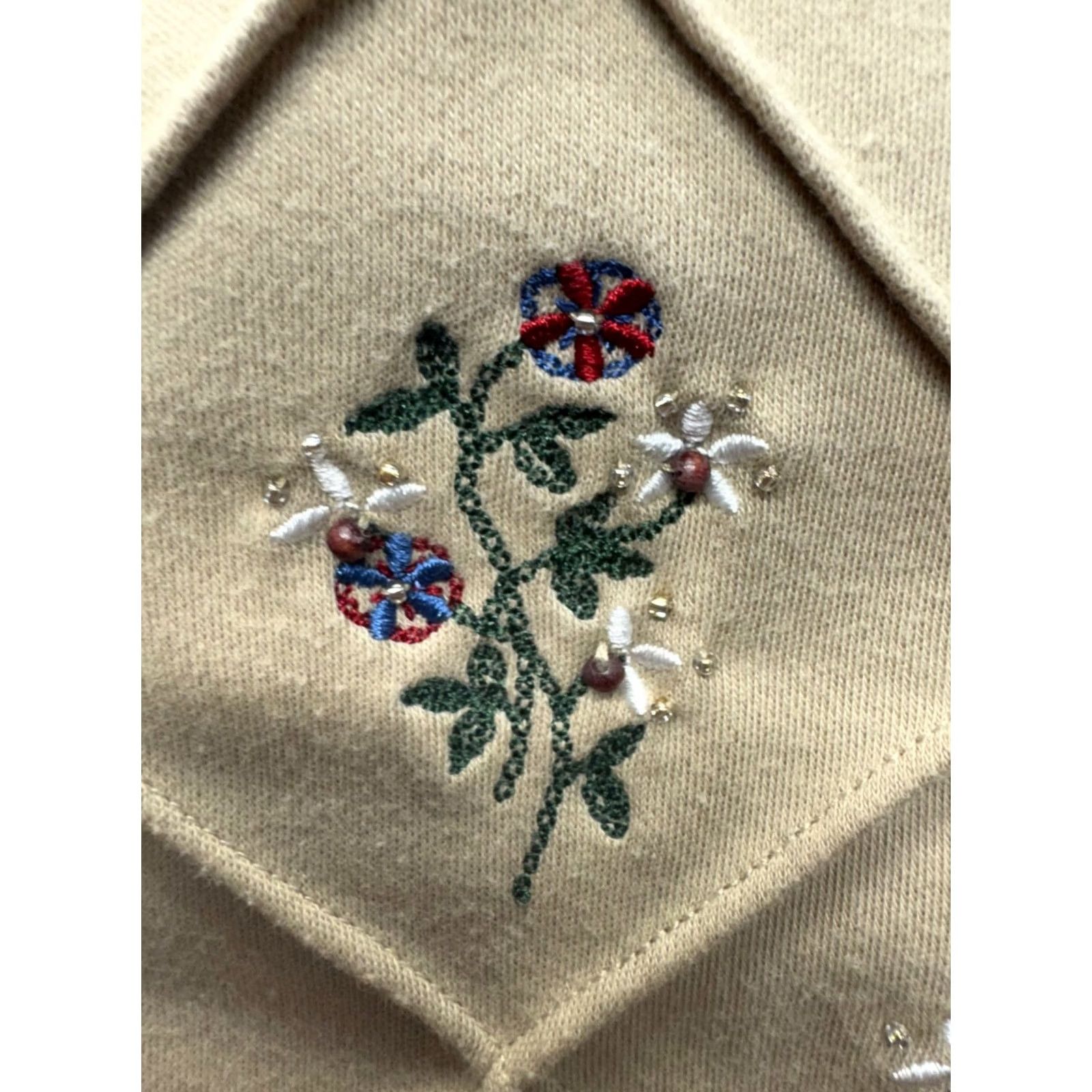 Vintage Alfred Dunner Blouse Shirt XS Womens Petite Floral Embroidered Short Sleeve Button-Front Vest Top Beige Cotton Polyester Knit Modern Casual 81B Size XS / US 0-2 / IT 36-38 - 4 Thumbnail