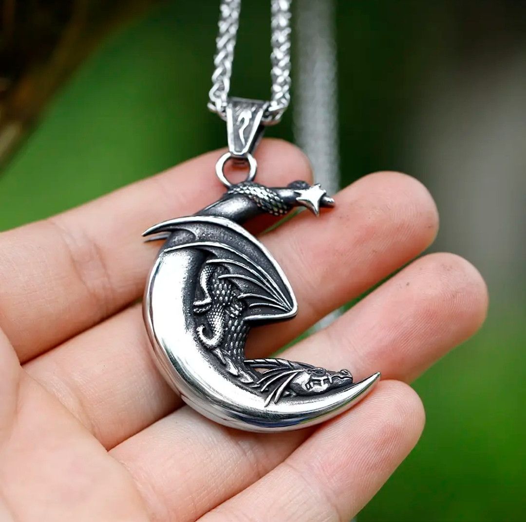 Japanese Brand Dragon On The Moon Pendant Necklace Size ONE SIZE - 1 Thumbnail