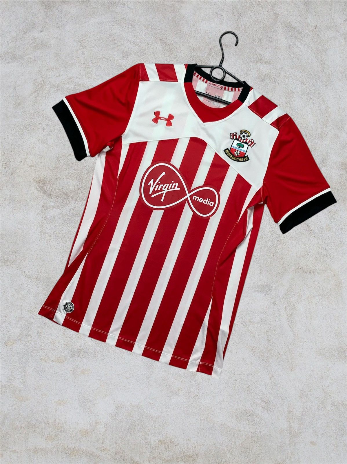 Under Armour Under armour Southampton soccer jersey Size M Size US M / EU 48-50 / 2 - 1 Thumbnail