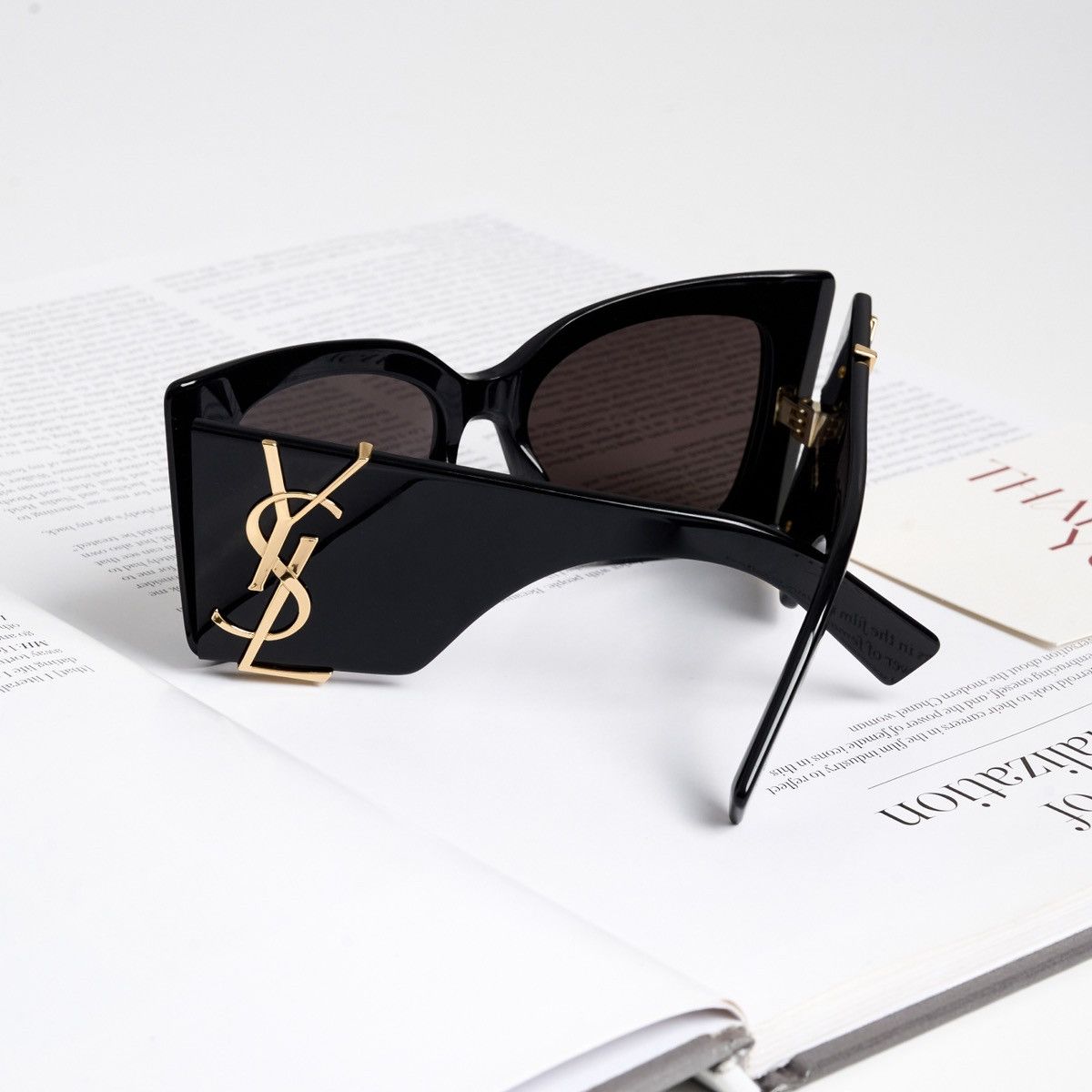 Yves Saint Laurent SAINT LAURENT SL M119 BLAZE 001 SUNGLASSES Size ONE SIZE - 7 Thumbnail