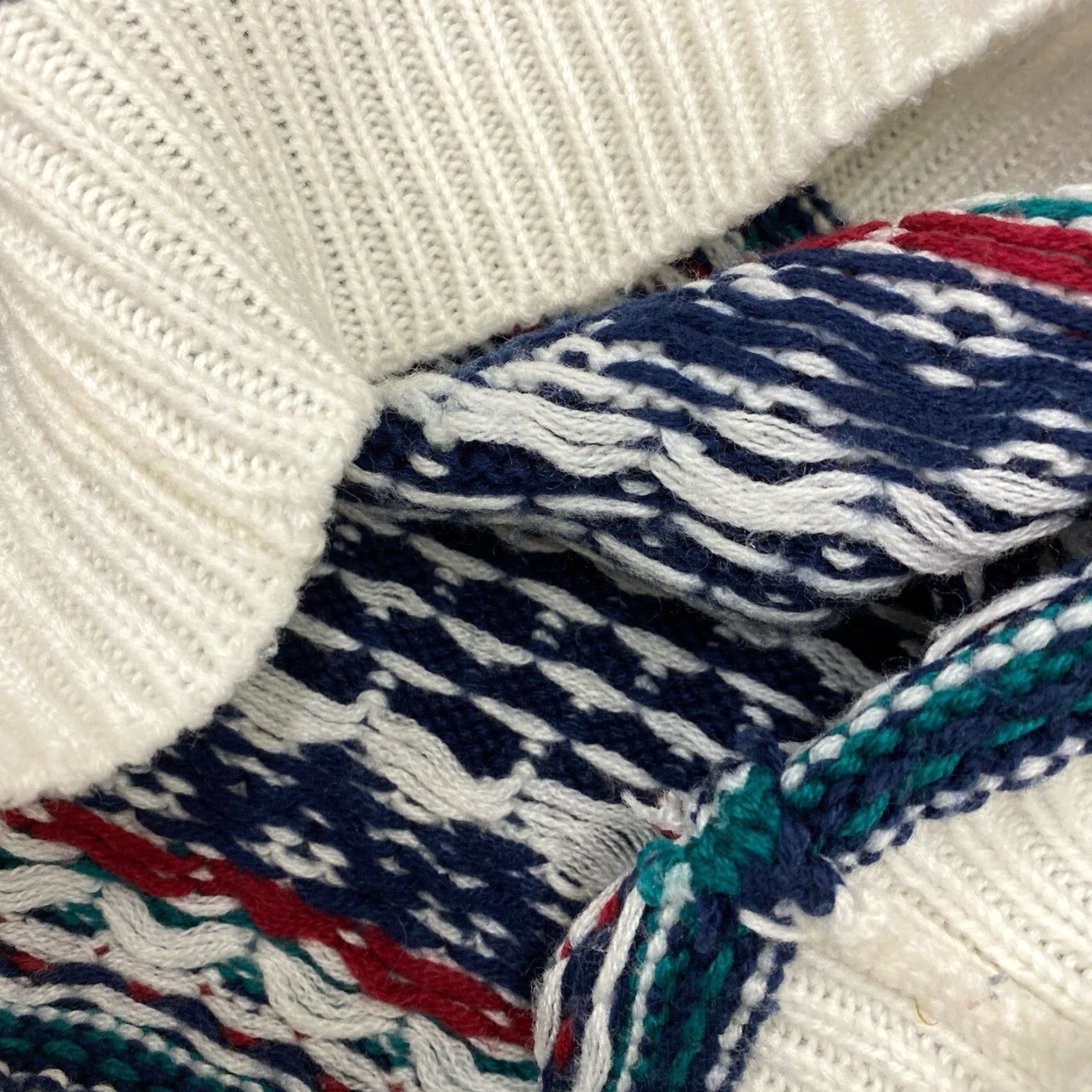 Vintage VINTAGE Northern Isles Sweater Womens Medium Pullover Knit Mock Neck Floral Heavyweight Long Sleeve Casual Size M / US 6-8 / IT 42-44 - 5 Thumbnail