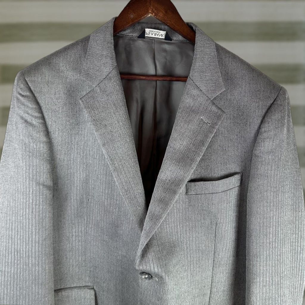Jos. A. Bank Sport Coat Blazer Mens 46R Gray Herringbone Silk Camelhair Two-Button Notch Lapel Two Button Front