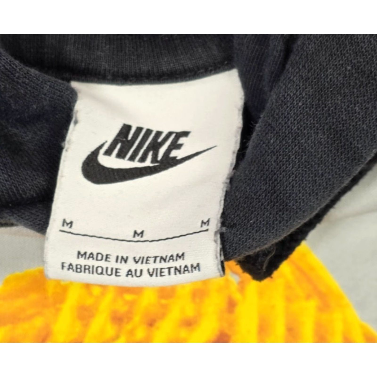 Nike Nike Sole Food Sweatshirt Pullover Hoodie M Medium Black Nike Sportswear Mens Hooded Pocket Graphic Print Retro Sports 90s Size US M / EU 48-50 / 2 - 6 Thumbnail