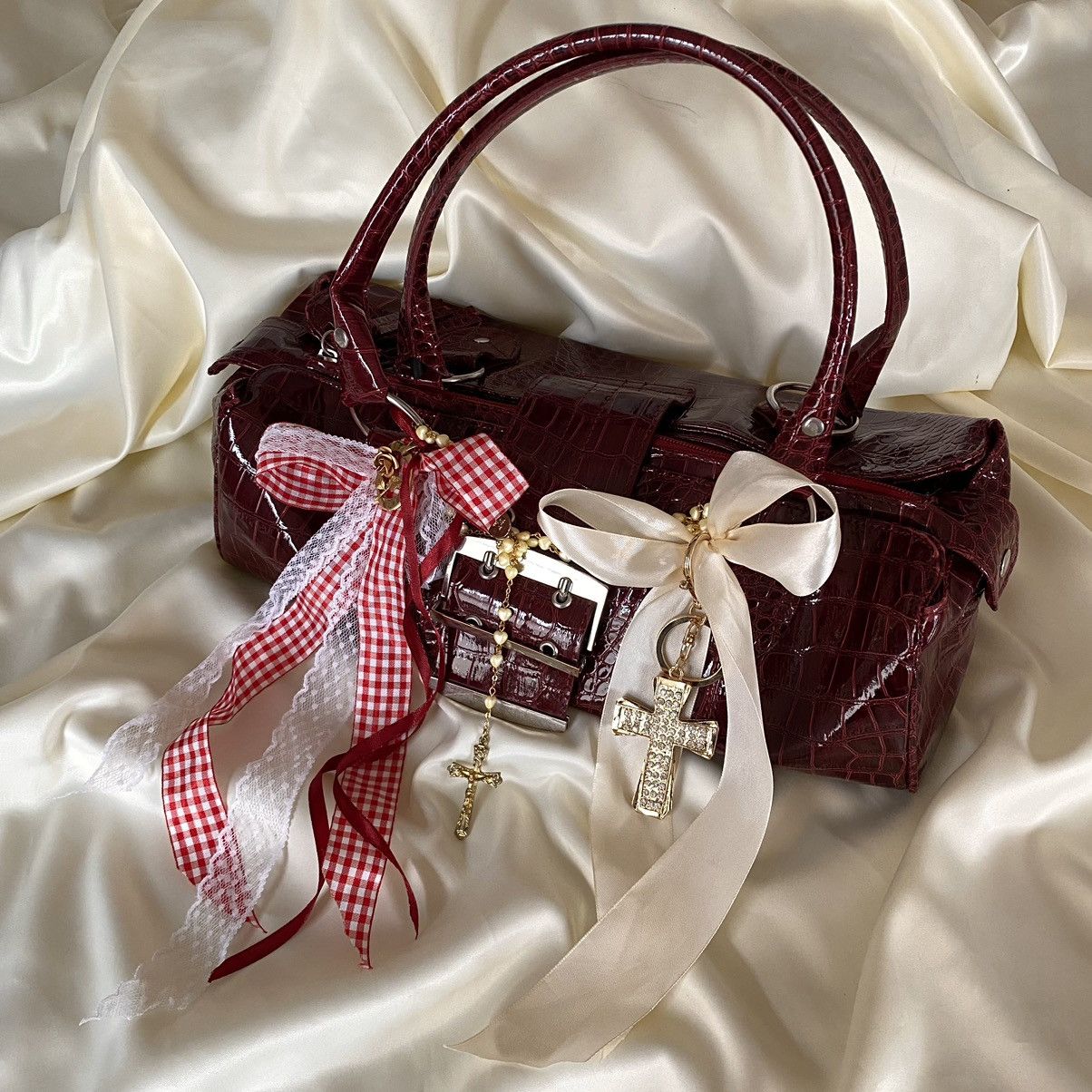 Vintage Vintage burgundy coquette shoulder bag Size ONE SIZE - 1 Thumbnail