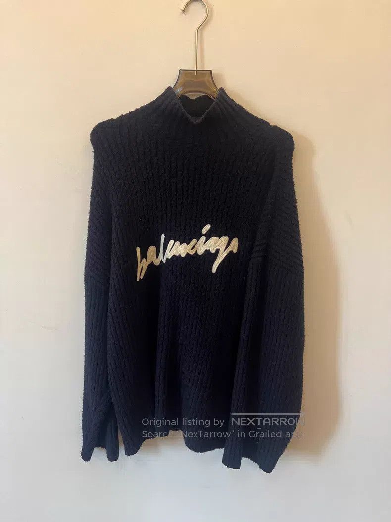 Balenciaga Balenciaga Cursive Logo High Neck Sweater Size US S / EU 44-46 / 1 - 1 Thumbnail