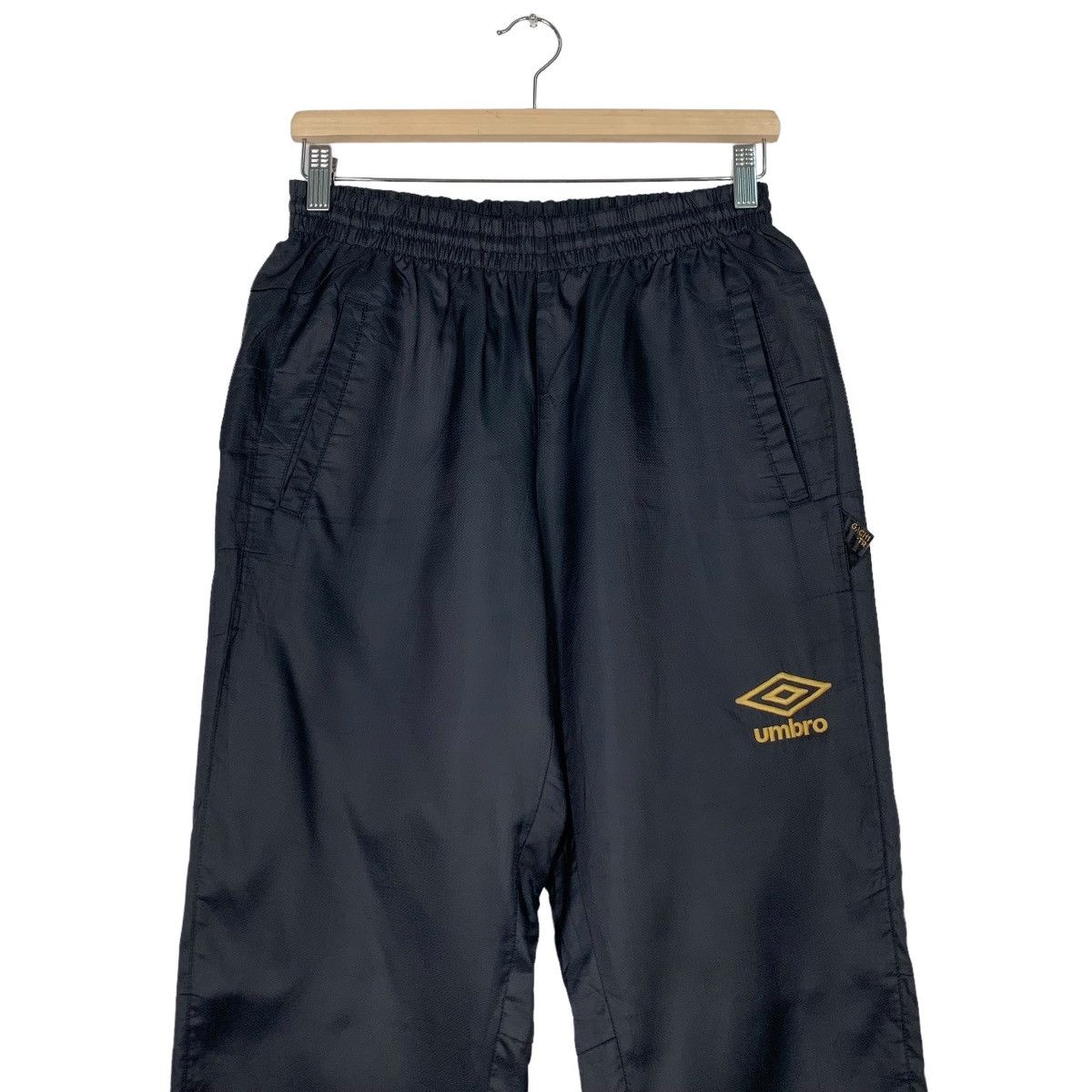 Umbro UMBRO Embroidery Logo Track Pant #0171-C9 Size US 30 / EU 46 - 4 Thumbnail