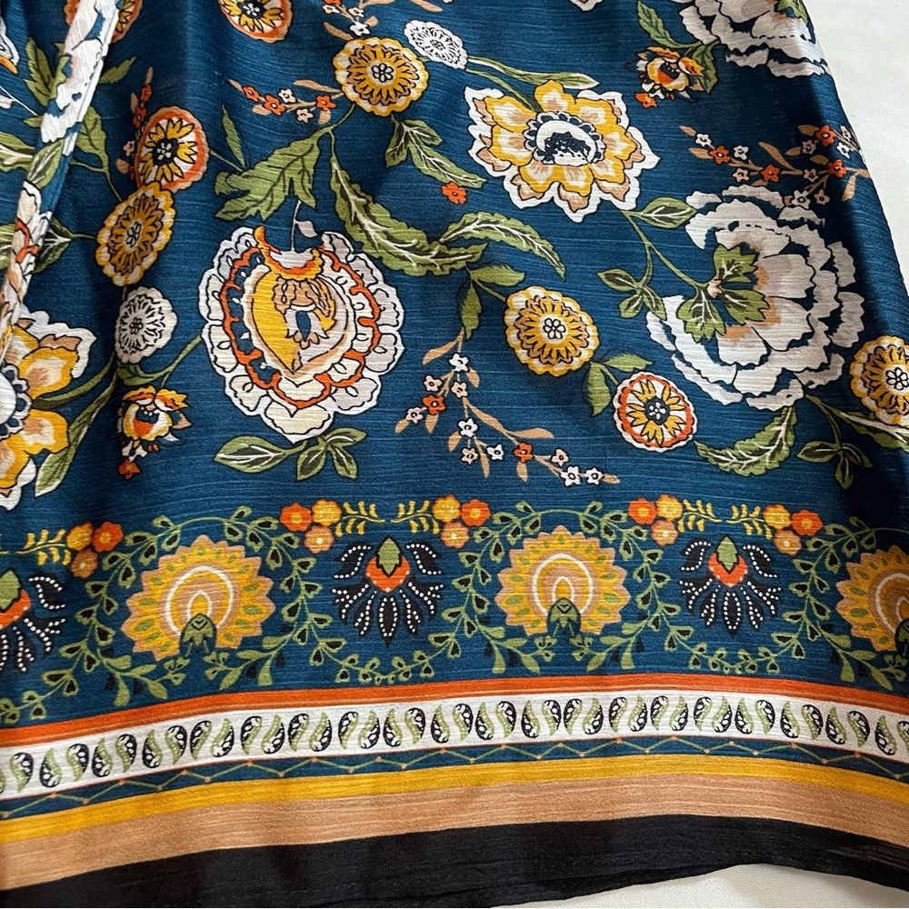 Ann Taylor New Ann Taylor Floral V-neck Short Sleeve Blouse Size XS Size XS / US 0-2 / IT 36-38 - 5 Thumbnail