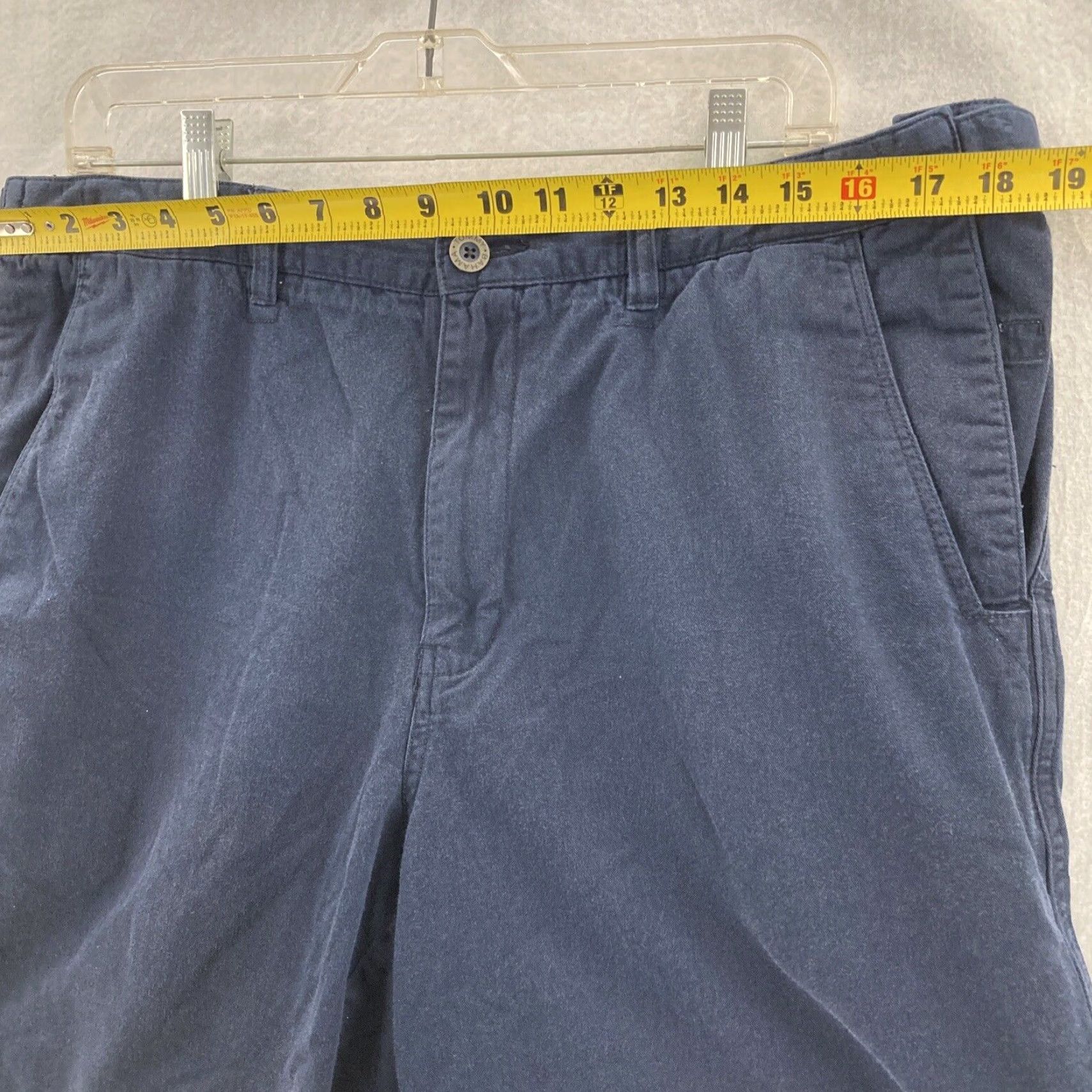 Tommy Bahama Tommy Bahama Shorts Mens 36 Chino Rayon Blend White Cotton Blend Flat Front Regular Rise 10-12in Inseam 9in Casual Outdoor" Size US 36 / EU 52 - 3 Thumbnail