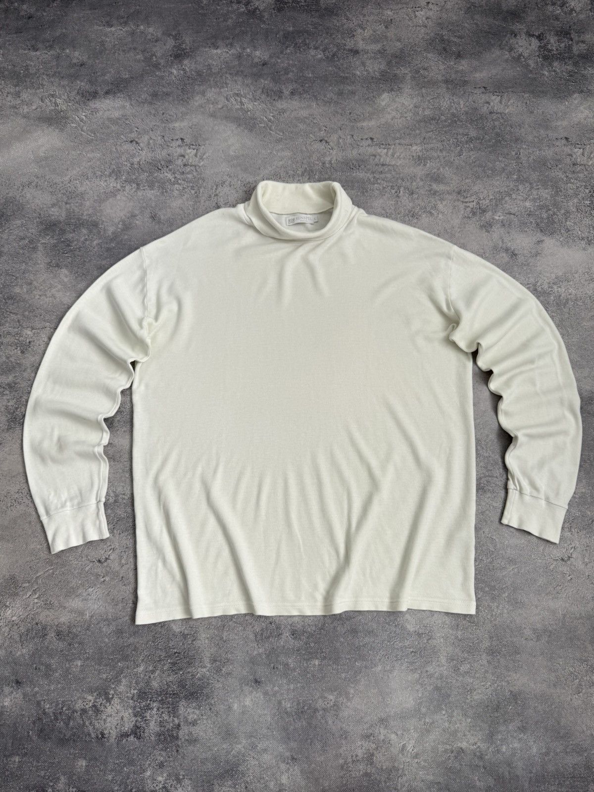 Sunspel Sunspel White Turtleneck Long Sleeve T-Shirt Tee Vintage Y2K Size US L / EU 52-54 / 3 - 1 Thumbnail