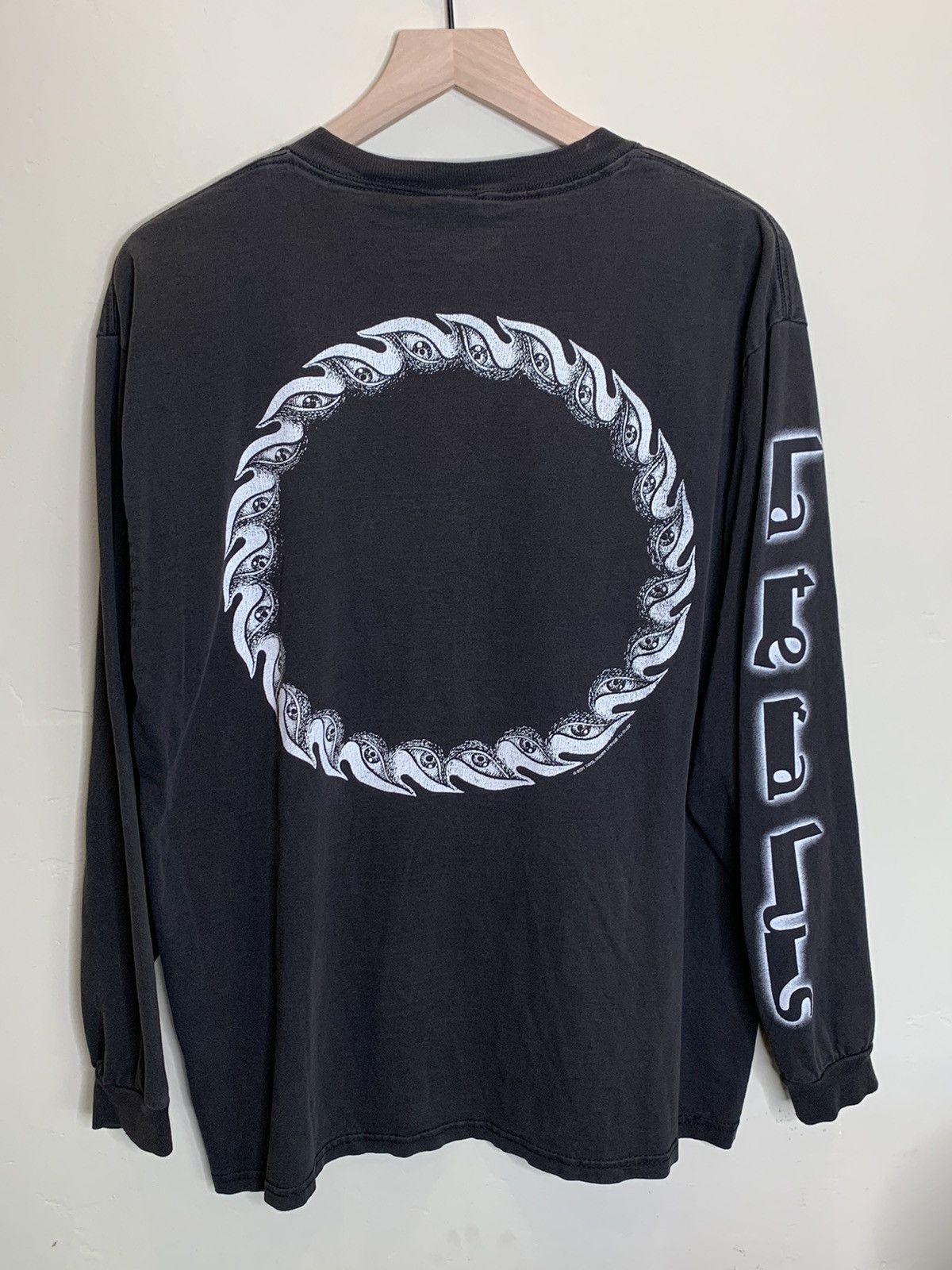 RARE* Vintage 2001 Tool Lateralus Long Sleeve Band T-Shirr RARE* Vintage 2001 Tool Lateralus Long Sleeve Band T-Shirr