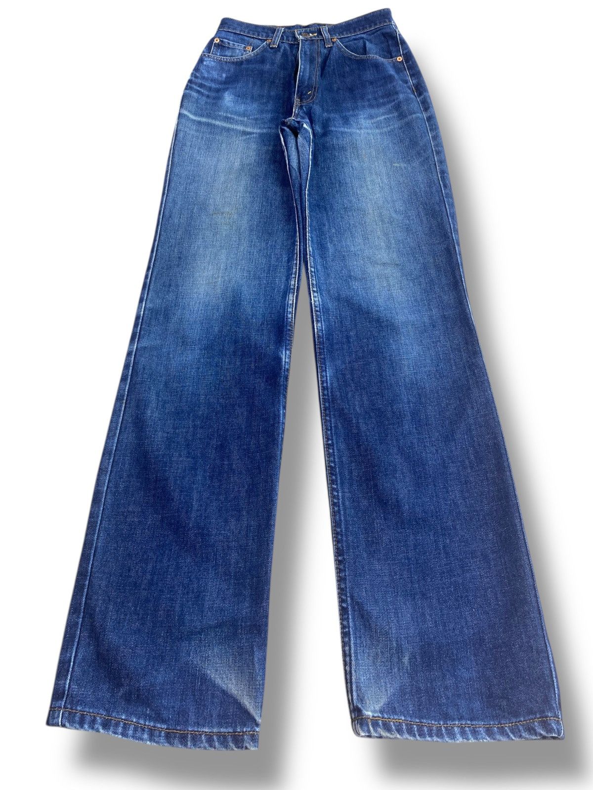 Levi's Levi’s Dark Blue Wash Style Loose Jeans Size US 26 / EU 42 - 1 Thumbnail