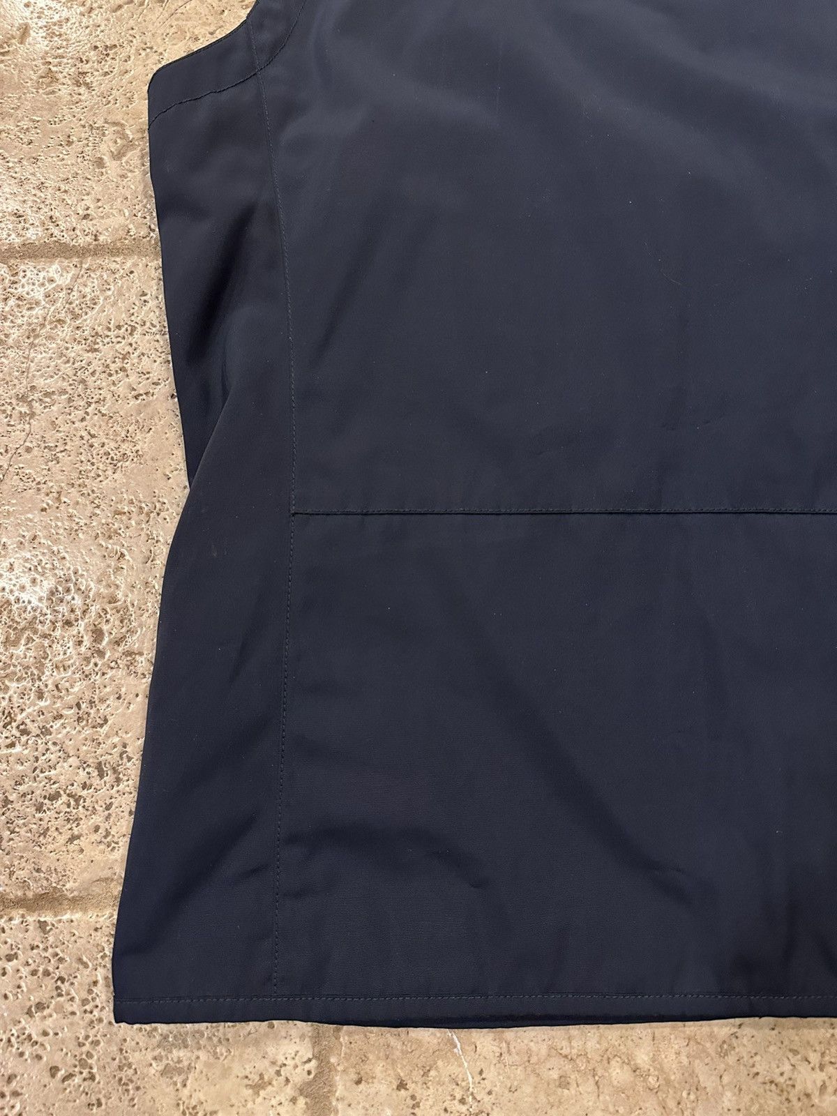 Elie Tahari Elie Tahari Dark Navy Technical Cargo Utility Vest Size US L / EU 52-54 / 3 - 9 Thumbnail