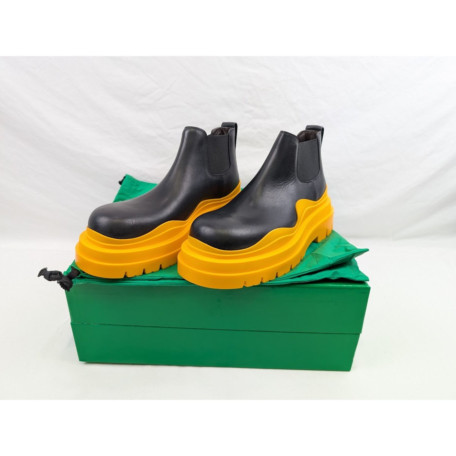 Bottega Veneta o1rshd1 Military Calf Tire Boots in Black Size US 12.5 / EU 45-46 - 21 Thumbnail