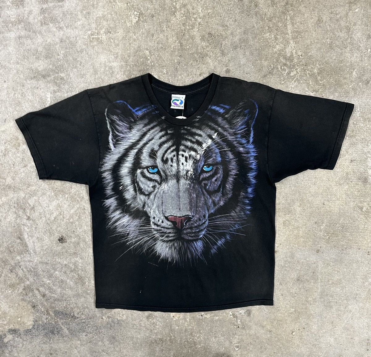 Liquid Blue Vintage 90s Liquid Blue Siberian Tiger Animal Nature T-Shirt Size US L / EU 52-54 / 3 - 1 Thumbnail