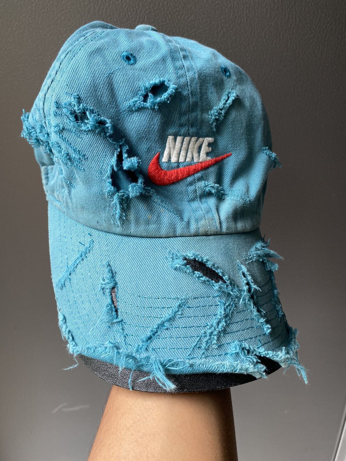 Nike Crazy Nike distressed hats Size ONE SIZE - 2 Thumbnail