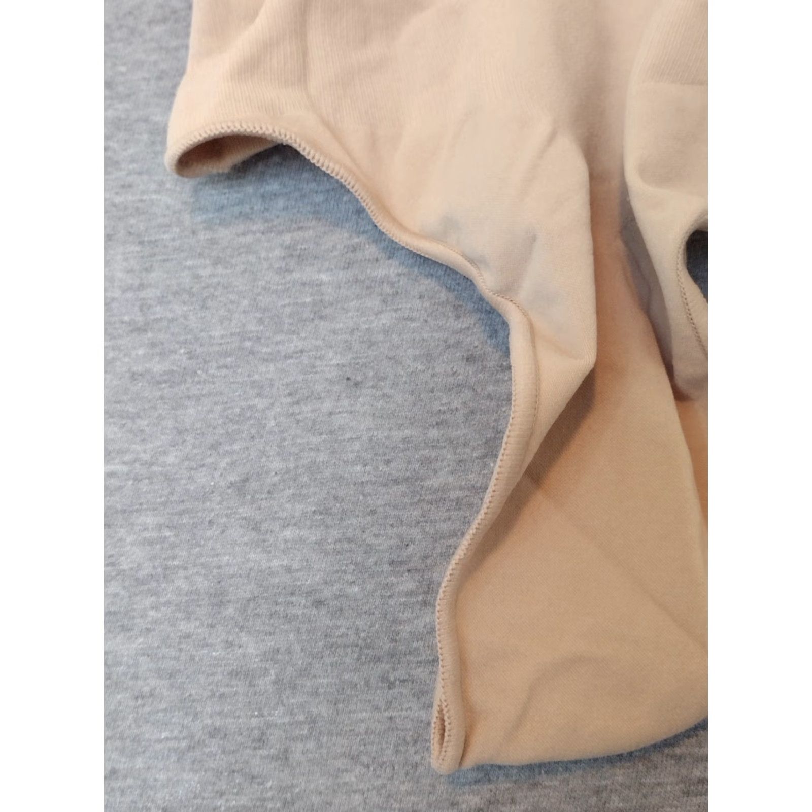 SKIMS SKIMS Women's High-Waisted Seamless Sculpt Thong Beige 2X/3X SH-HWT-0119 Size ONE SIZE - 7 Thumbnail