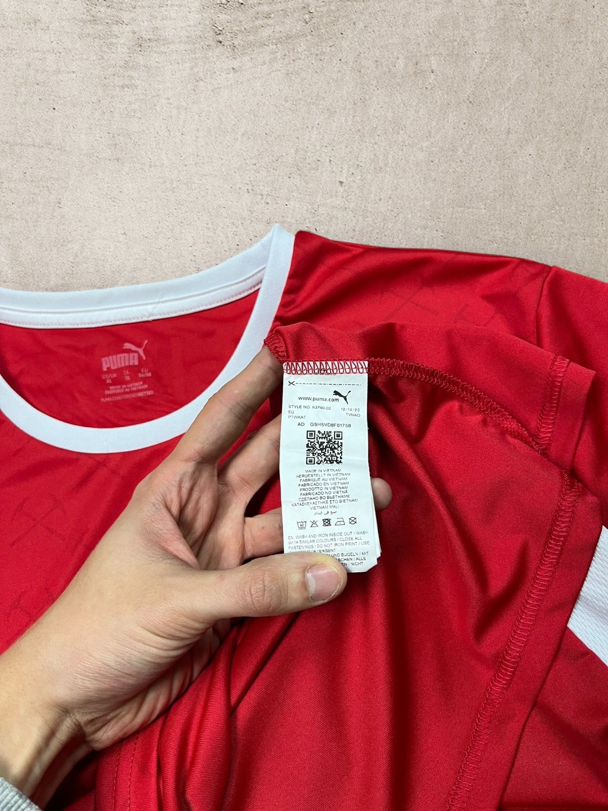 Vintage Puma Barnsley England Leauge Football Jersey Shirt Size US XL / EU 56 / 4 - 4 Thumbnail
