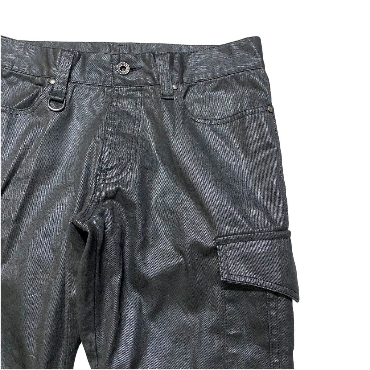 5351 POUR LES HOMMES 5351 Pour Les Hommes Black Waxed Cargo Pants Size US 30 / EU 46 - 7 Thumbnail