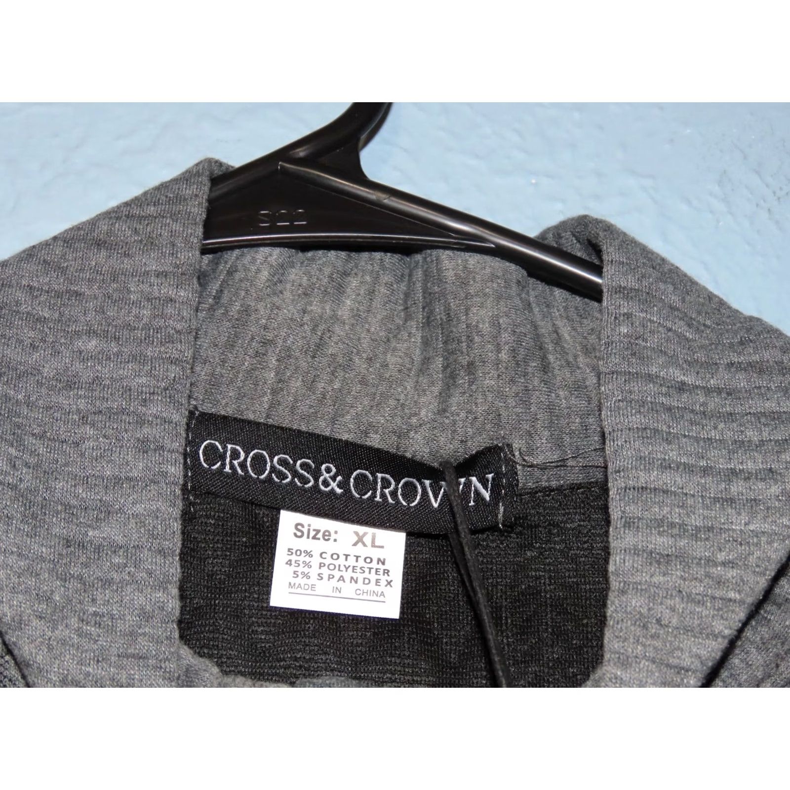 Vintage Cross & Crown Shirt Mens XL Gray Henley Sweater Sweatshirt Elbow Patch Button NWT Size US XL / EU 56 / 4 - 5 Thumbnail