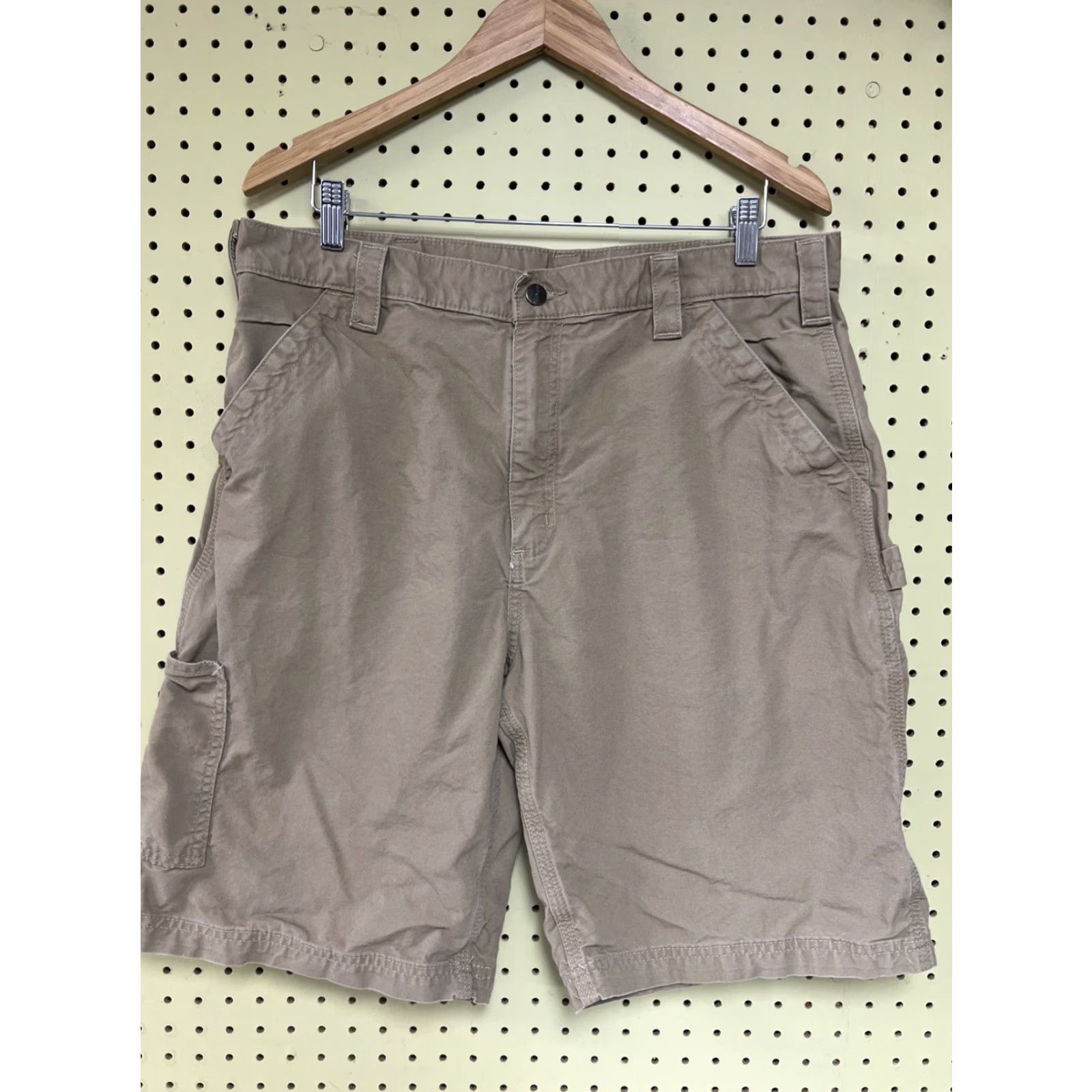 Carhartt Carhartt Mens Shorts Carpenter Workwear Tan 34 Original Fit Flat Front Cargo Pocket Regular Waist 34 Summer Spring Vintage No (if allowed) Size US 34 / EU 50 - 2 Thumbnail