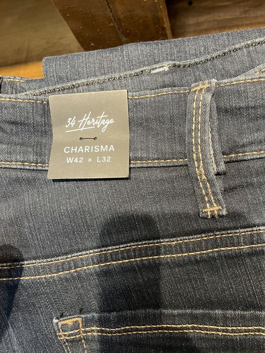 34 Heritage - Courage - Grey Checked main image 1