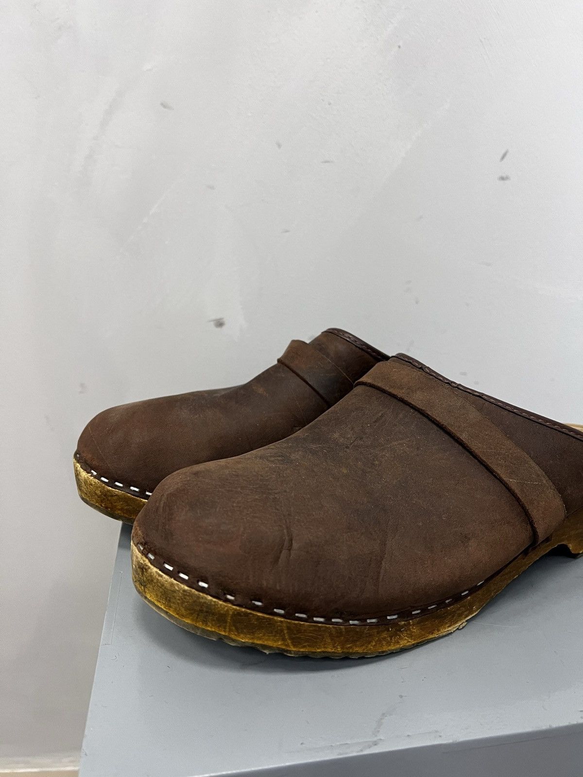 Designer VINTAGE HAND MADE WOODEN HEEL AVANT GARDE BOOTS MULES 80s Size US 11.5 / EU 44-45 - 3 Thumbnail