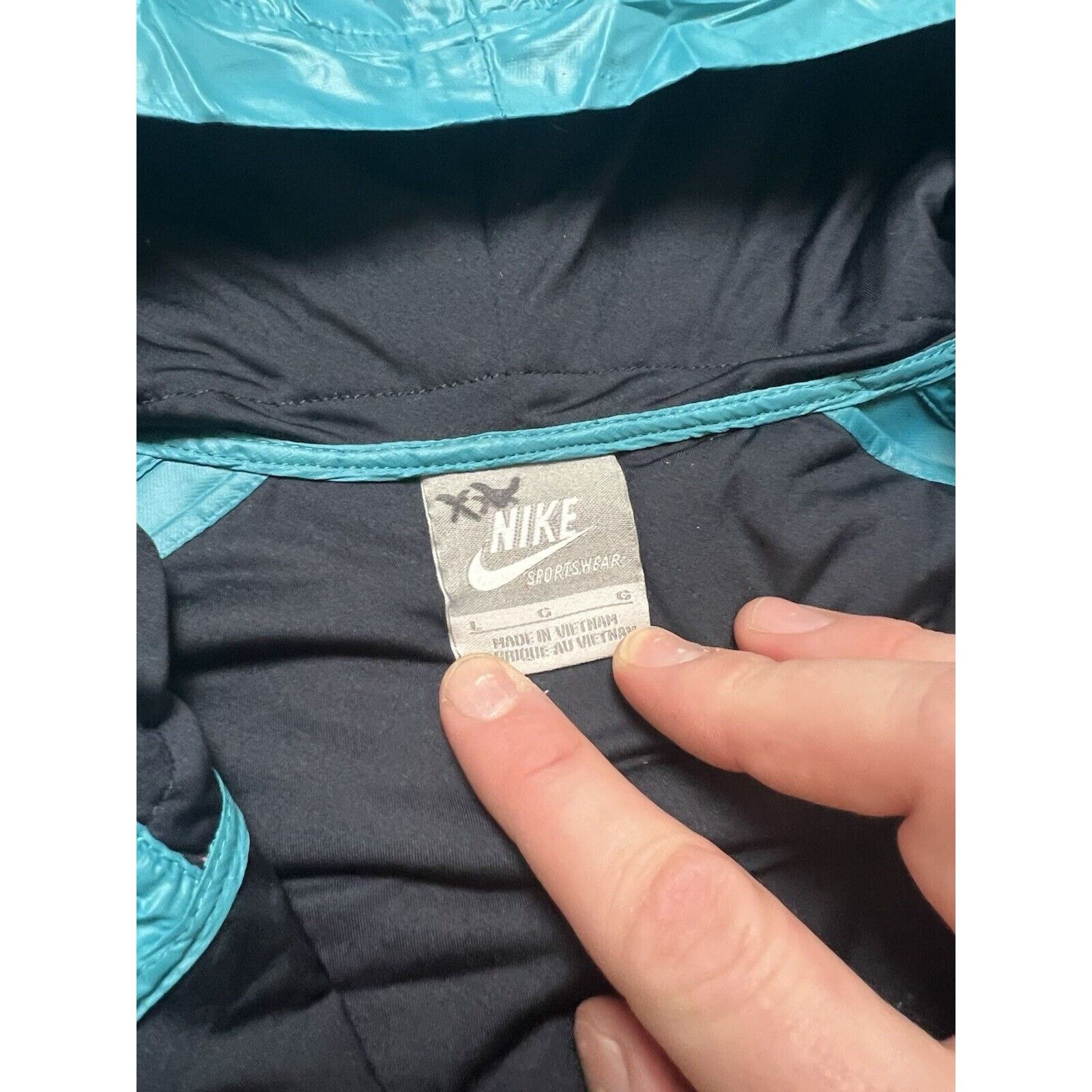 Nike Nike Blue Windbreaker Men’s Padded Nylon Blue Color block L Size US L / EU 52-54 / 3 - 7 Thumbnail