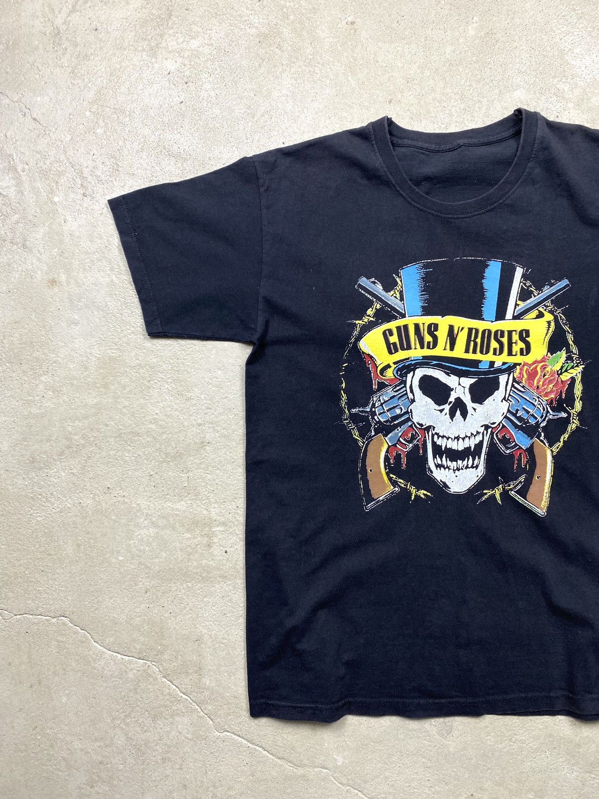 Guns N' Roses Vintage Guns N Roses Band Rock T Shirt Size US M / EU 48-50 / 2 - 3 Thumbnail