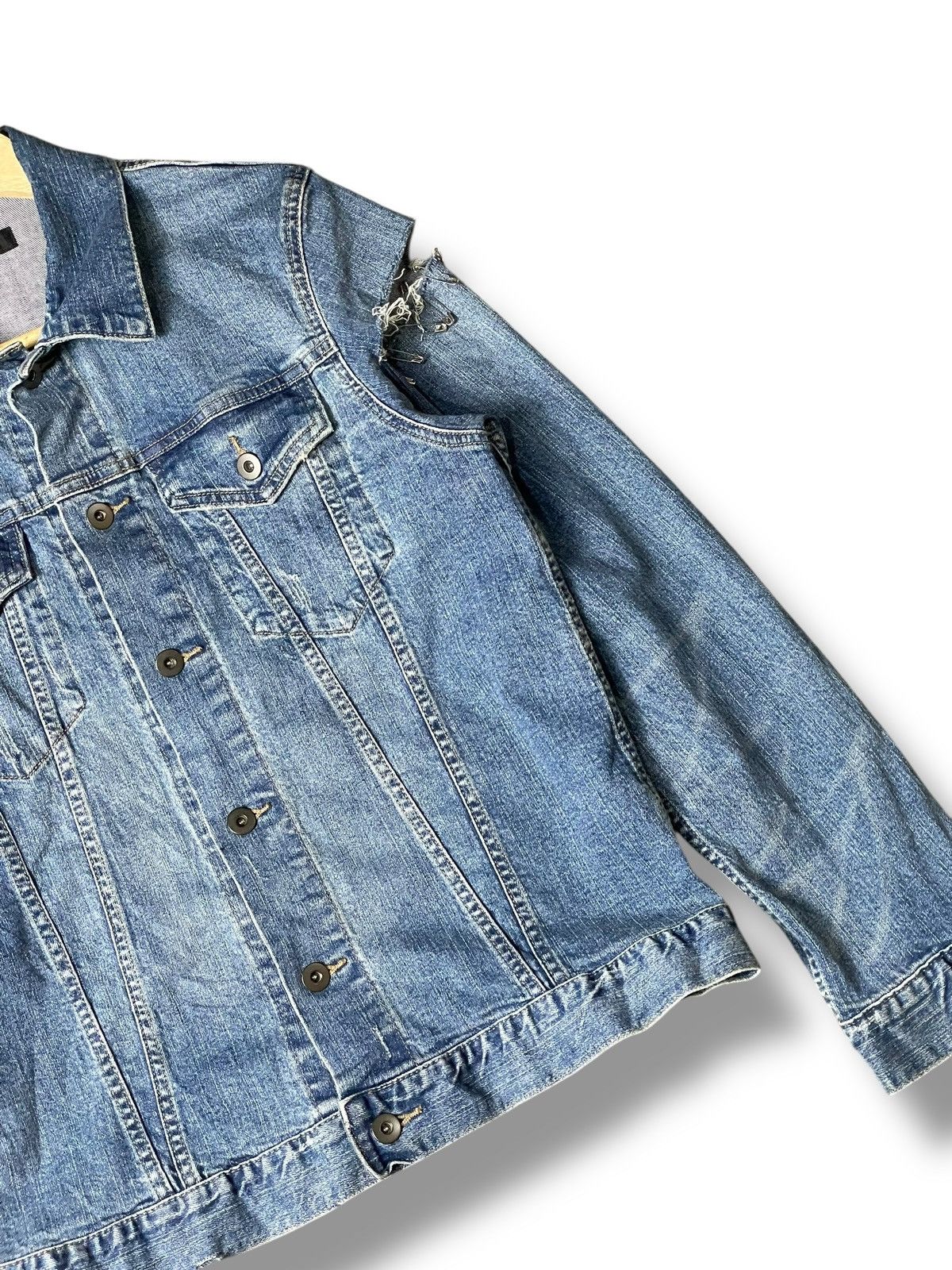 Japanese Brand × Uniqlo × Vintage UNIQLO Double Pocket Denim Jeans Jacket (114) Size US L / EU 52-54 / 3 - 3 Thumbnail