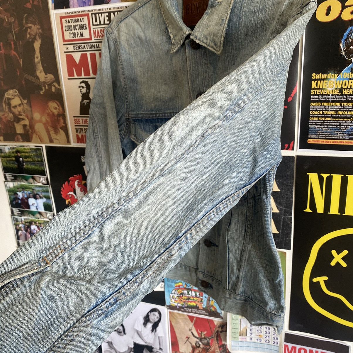 Edwin Vintage Edwin 80s-90s Washed Blue Distressed Denim Jacket Size US S / EU 44-46 / 1 - 8 Thumbnail
