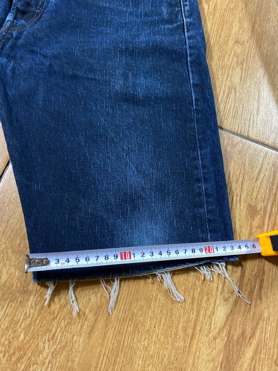 Levi's × Vintage Levi’s 501 Vintage 90s Custom Cut Distressed Denim Shorts Size US 34 / EU 50 - 15 Thumbnail