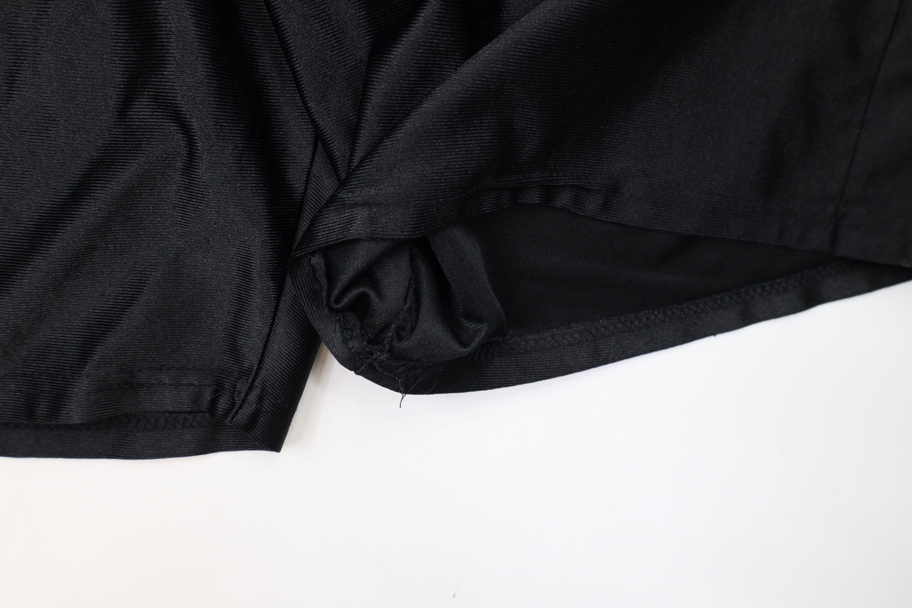 Russell Athletic × Vintage Vintage 90s Russell Athletic Polyester Basketball Shorts Size US 36 / EU 52 - 9 Thumbnail