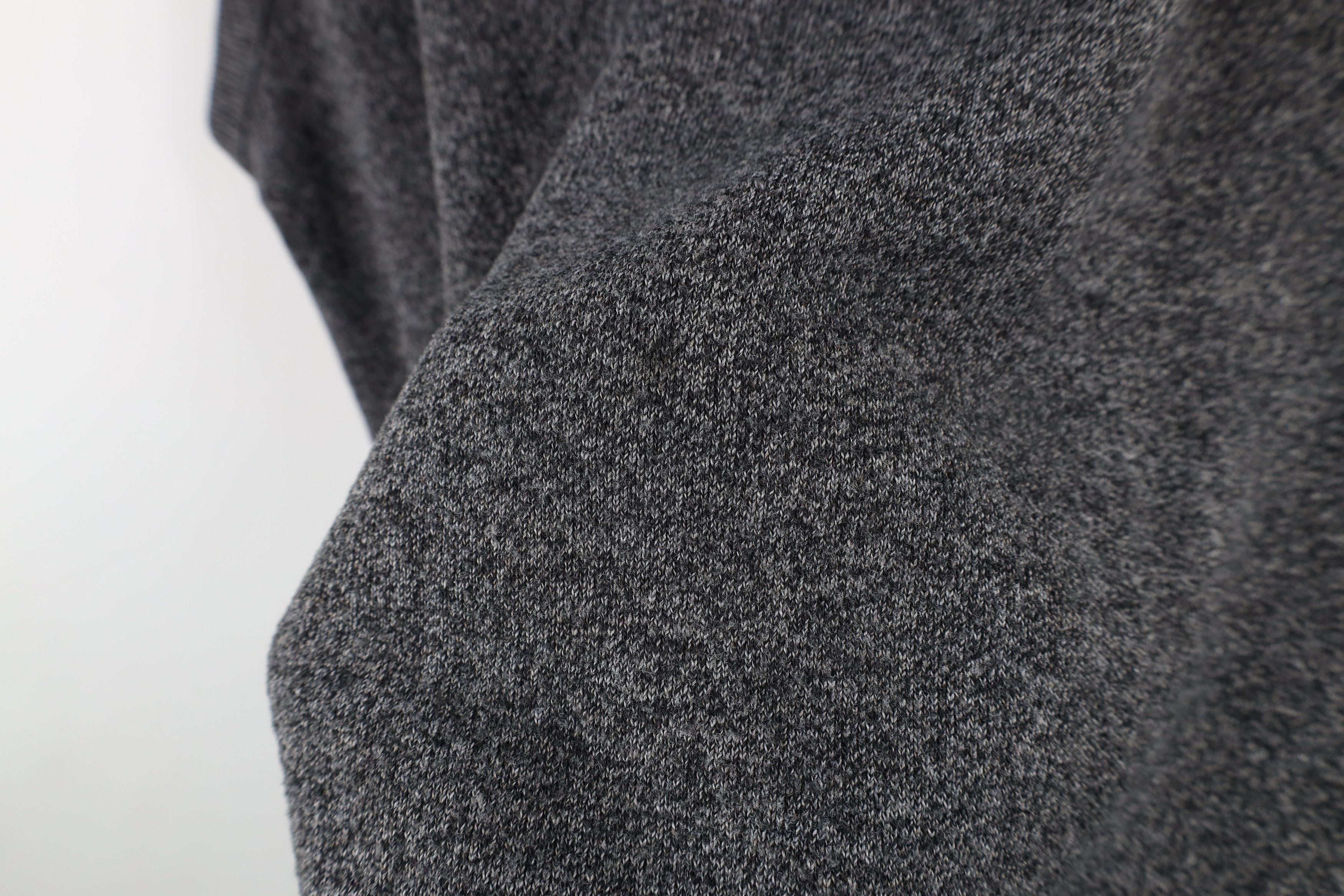 Vintage Vintage 90s Streetwear V-Neck Sweater Vest Heather Gray USA Size US L / EU 52-54 / 3 - 5 Thumbnail