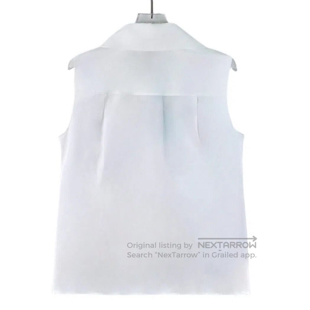 Chanel Chanel White Ruffle Design Cotton Collar Sleeveless Shirt| Size XS / US 0-2 / IT 36-38 - 2 Thumbnail