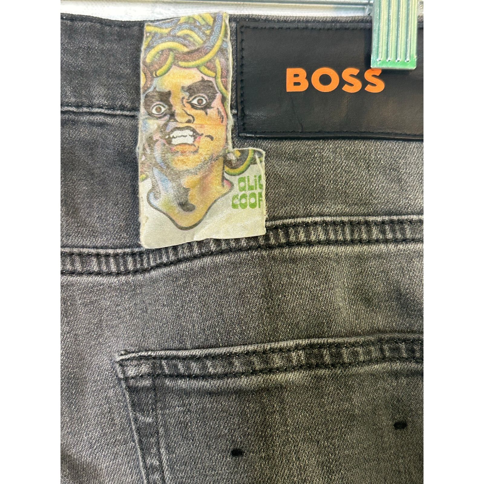 Hugo Boss Hugo Boss black wash Delaware slim fit jeans size 32 Size US 32 / EU 48 - 6 Thumbnail
