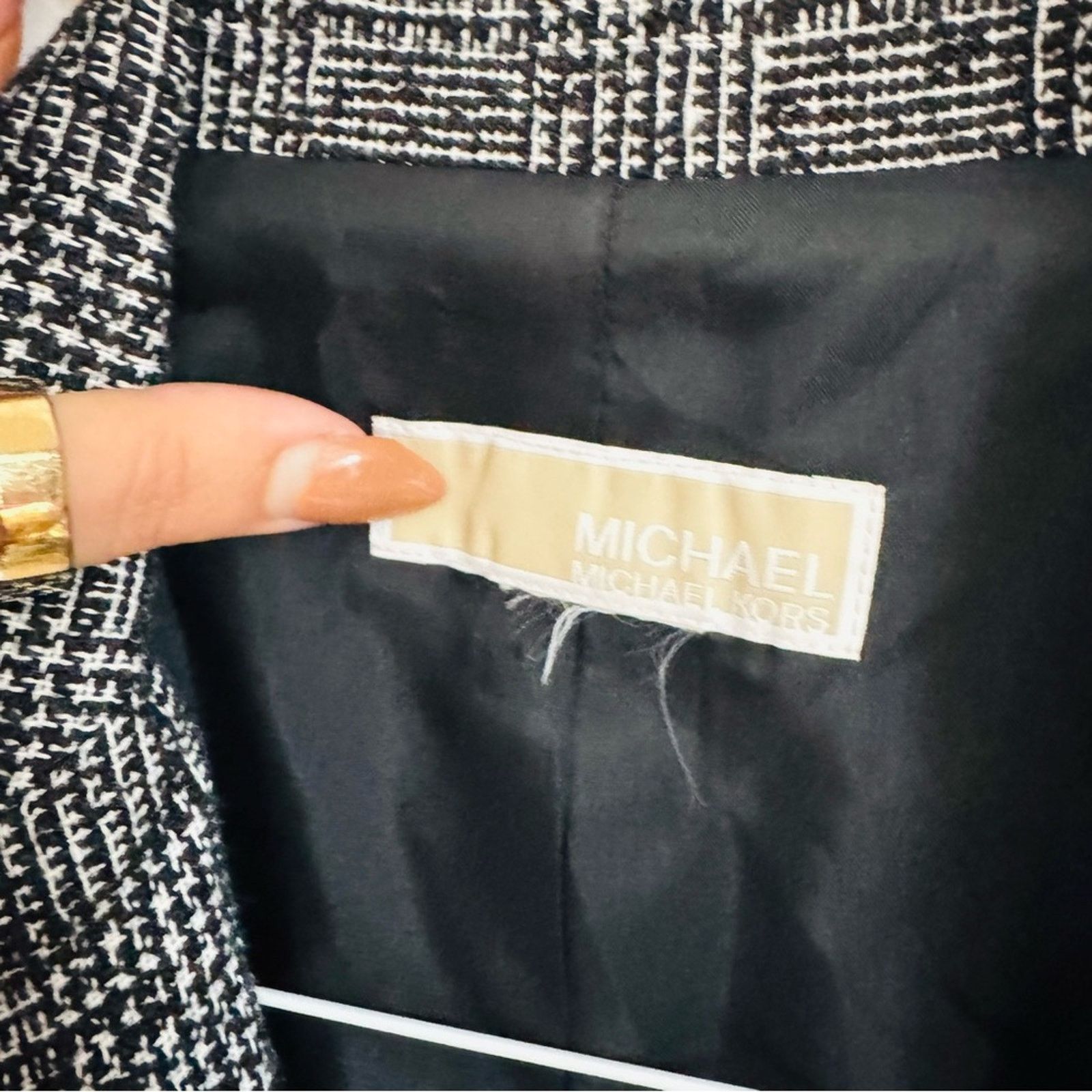 Michael Kors MICHAEL KORS Black White Button 3/4 Crop $198 Blazer Jacket Size S / US 4 / IT 40 - 4 Thumbnail