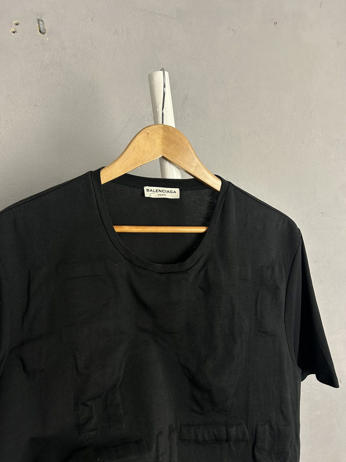 Balenciaga Balenciaga SS2014 Architecture Embossed Black T-Shirt Size L Size US L / EU 52-54 / 3 - 5 Thumbnail