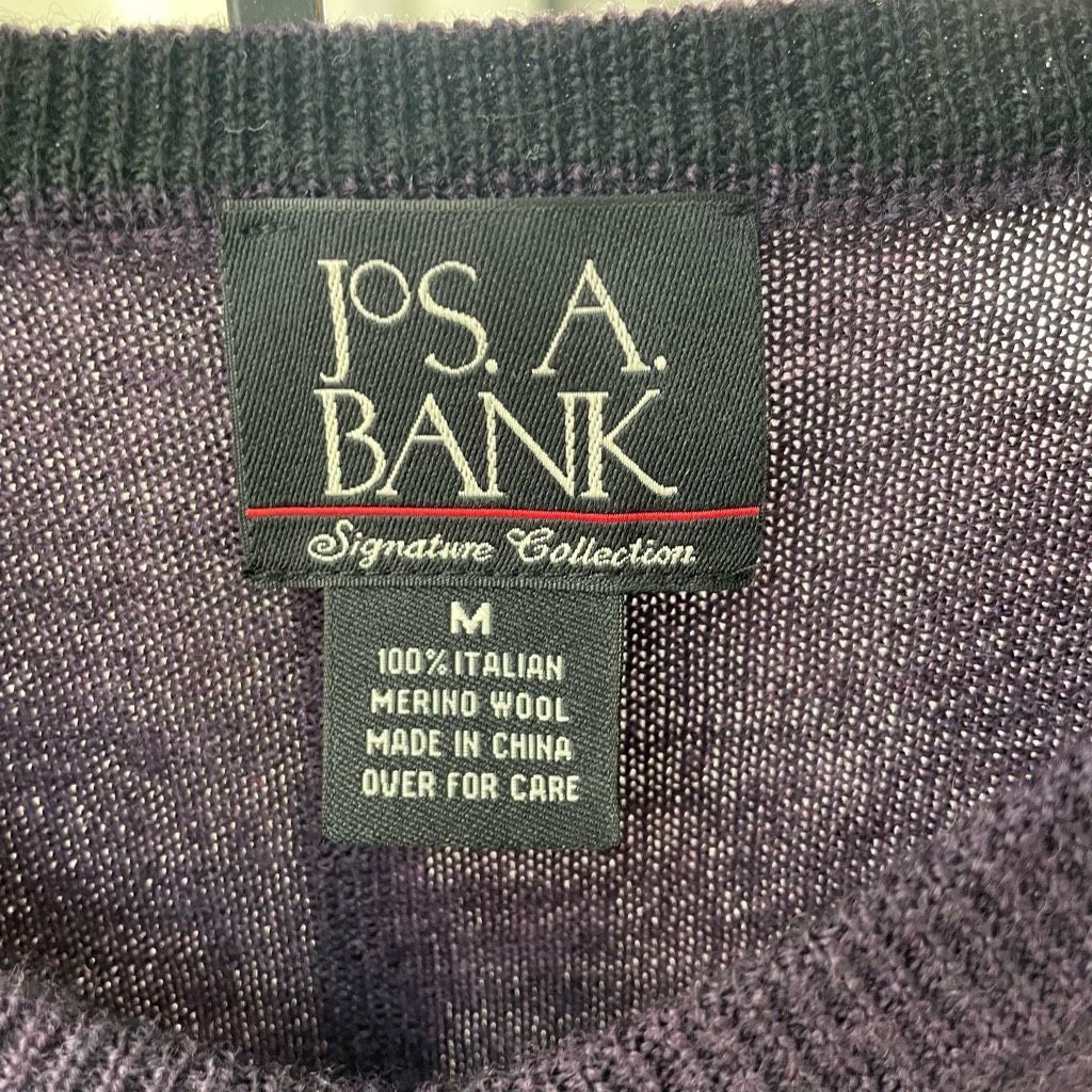 Jos. A. Bank Jos A Bank Eggplant Purple Merino Wool Vneck Sweater M Size US M / EU 48-50 / 2 - 5 Thumbnail