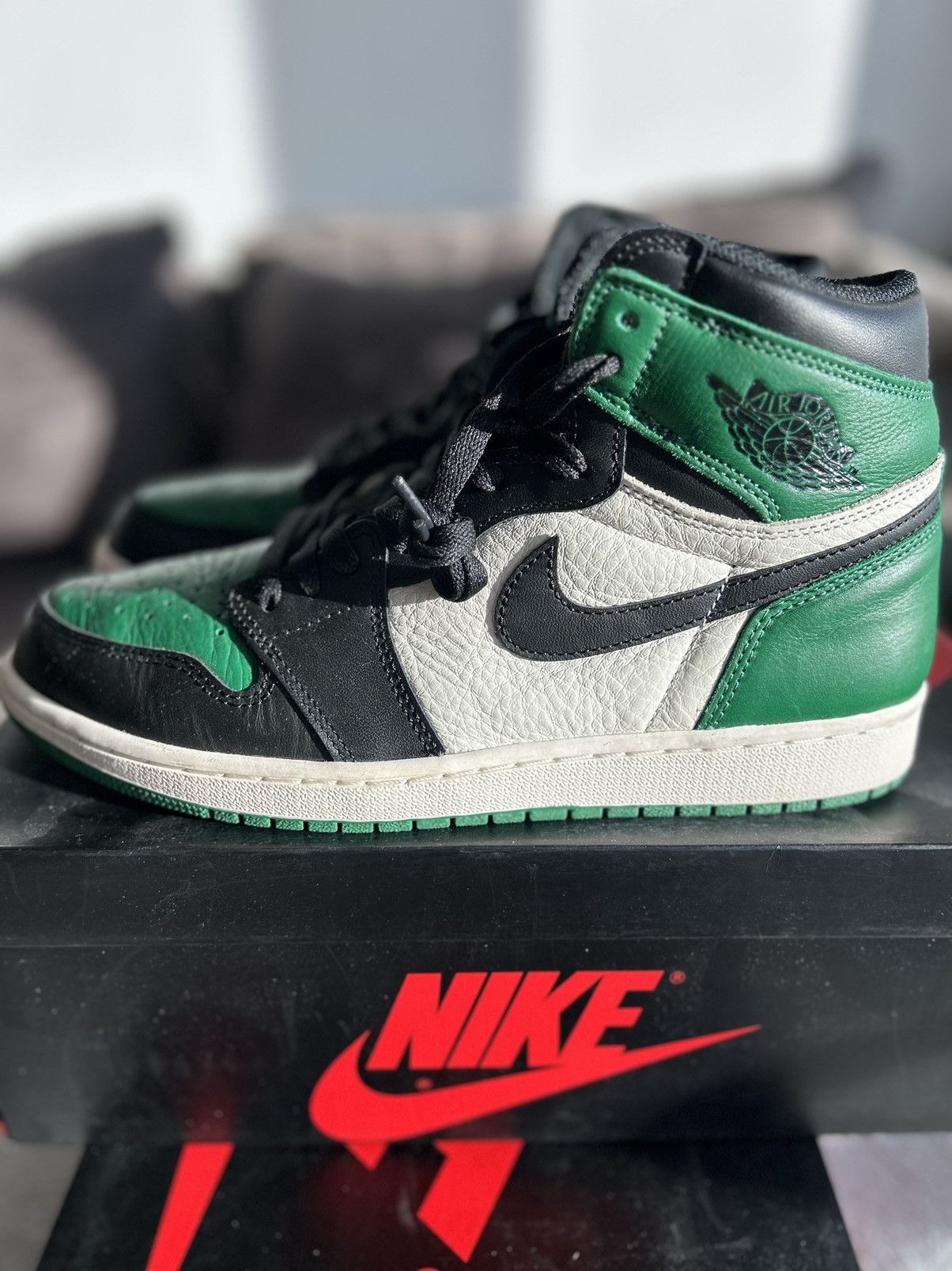 jordan 1 pine green 10
