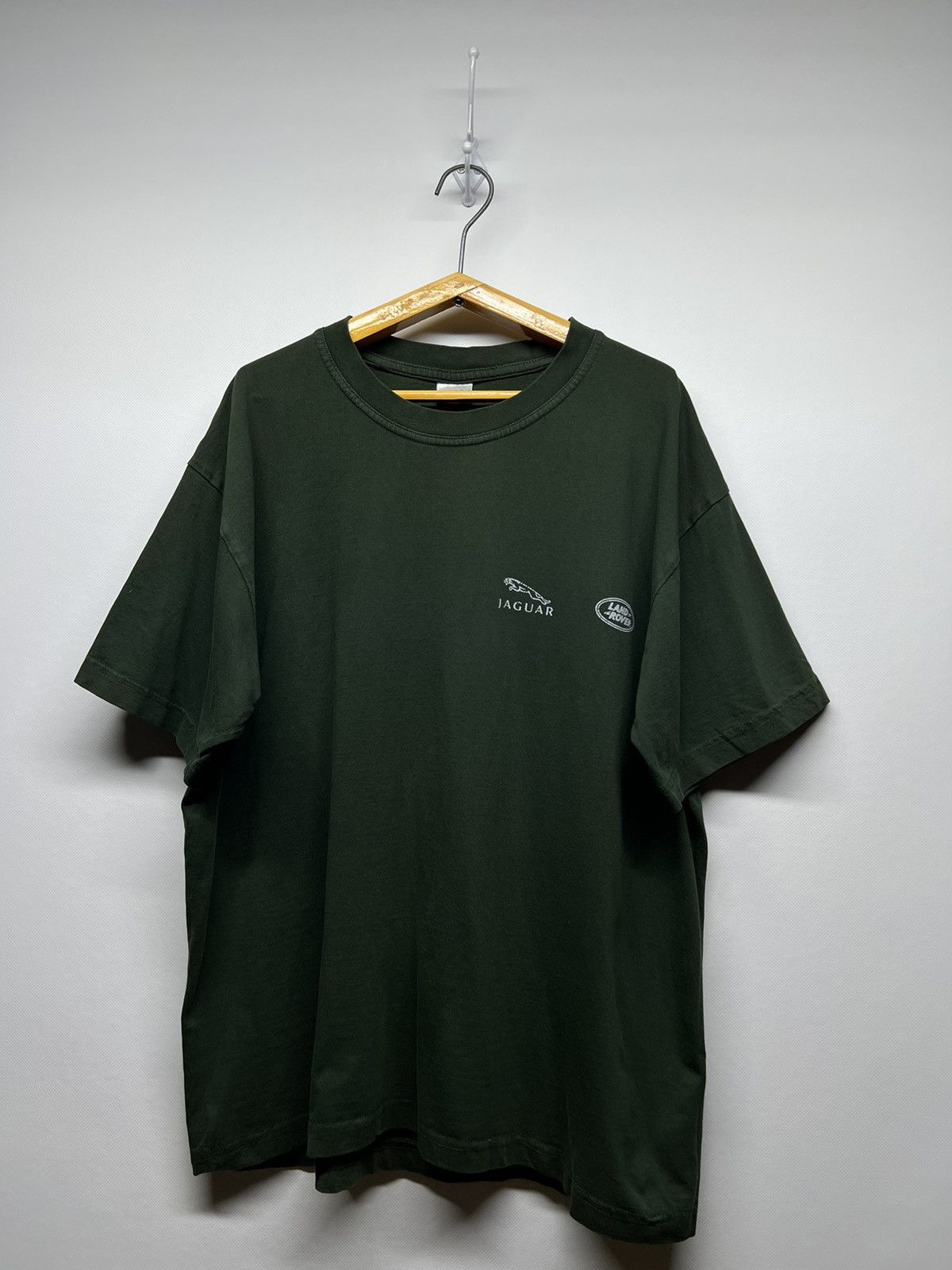 Vintage Vintage Y2k Jaguar Land Rover Racing T-Shirt 00’s Size US L / EU 52-54 / 3 - 4 Thumbnail