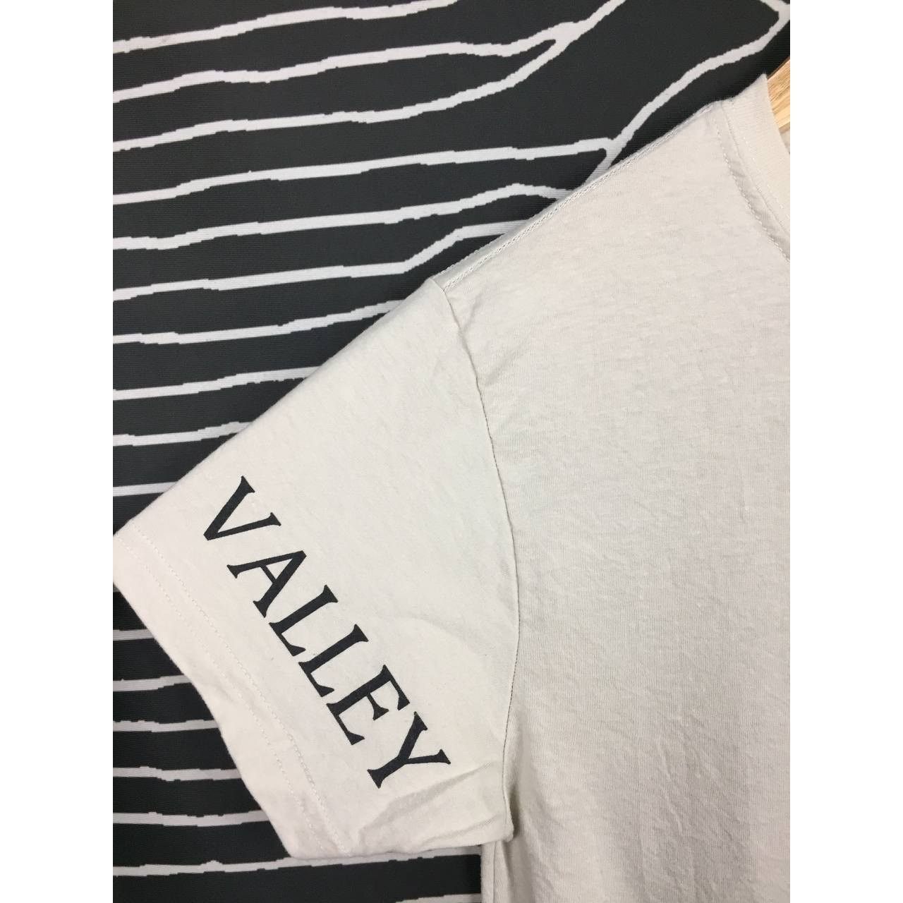 Vintage Weekend Warrior California Death Valley Good Vibes Tee Size US S / EU 44-46 / 1 - 10 Thumbnail